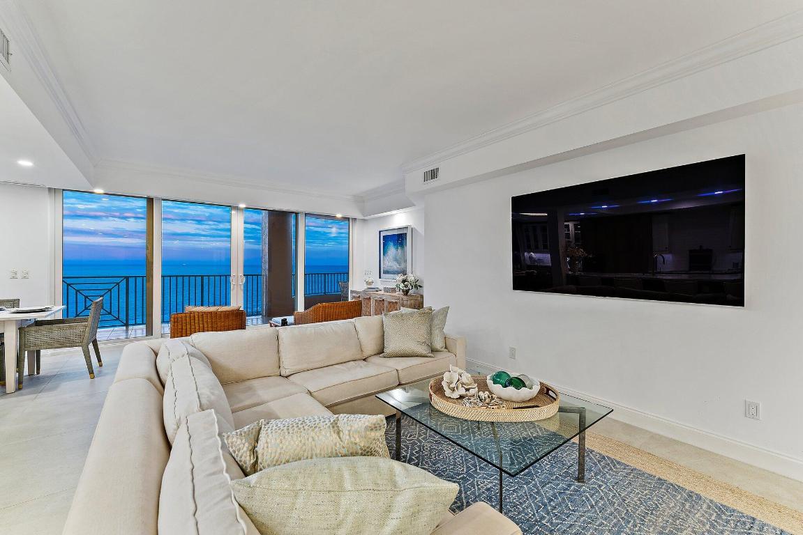 700 Ocean Royale Way Unit: 1202