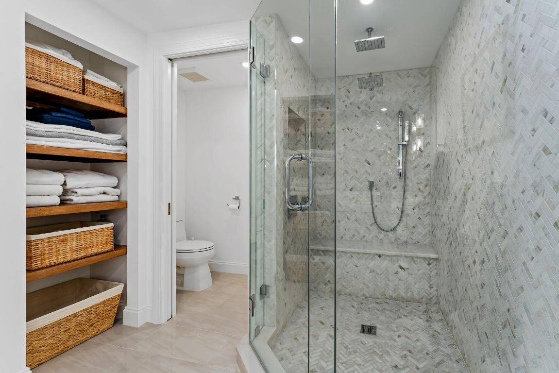 700 Ocean Royale Way Unit: 1202