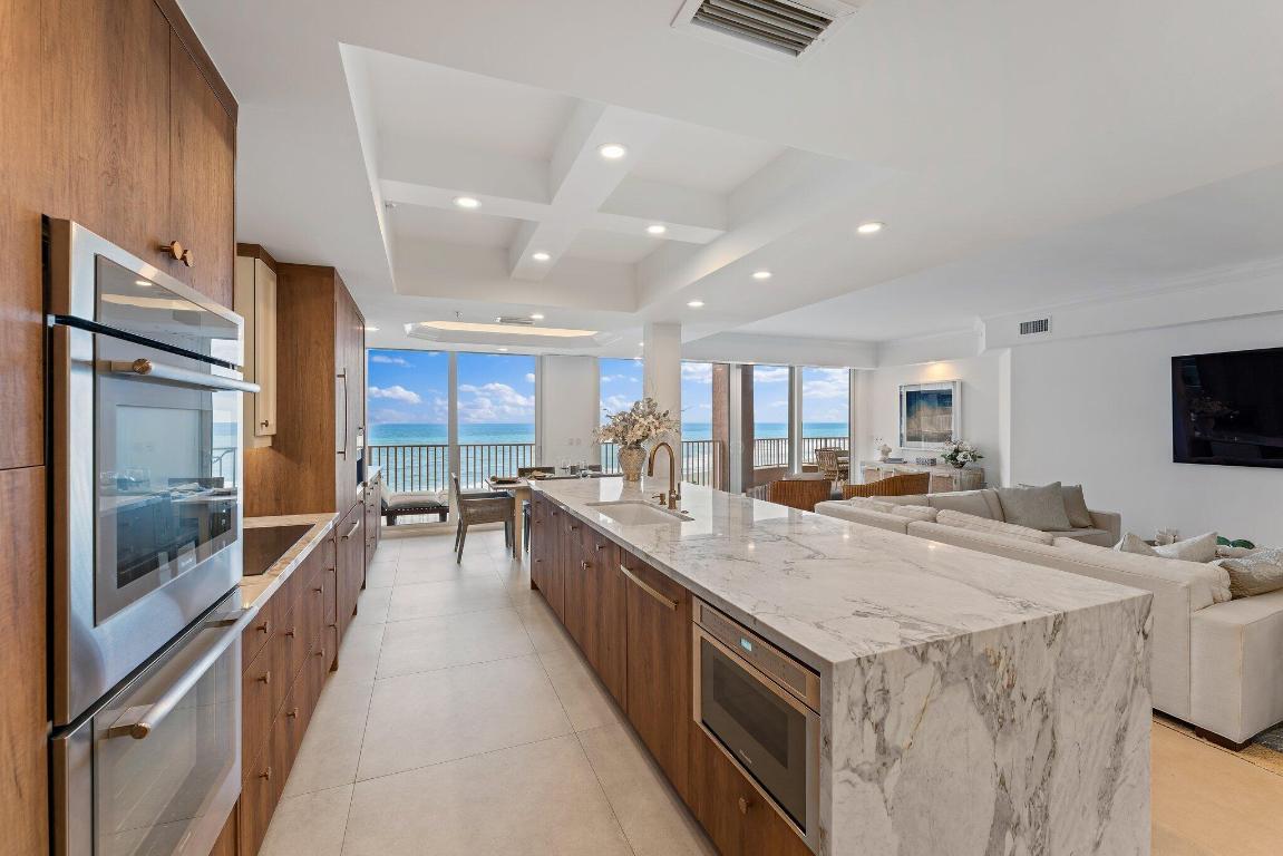 700 Ocean Royale Way Unit: 1202