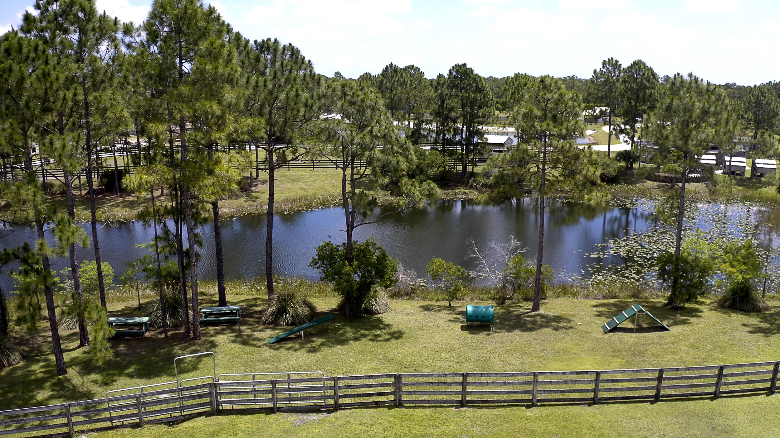 1500 SE Ranch Road S