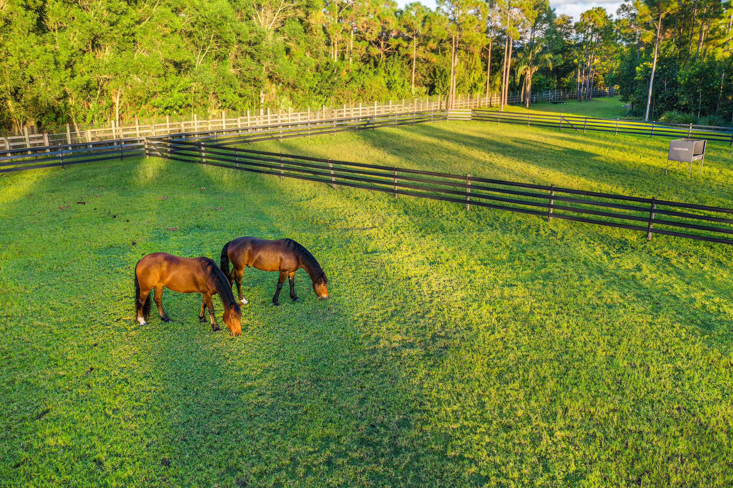 1500 SE Ranch Road S