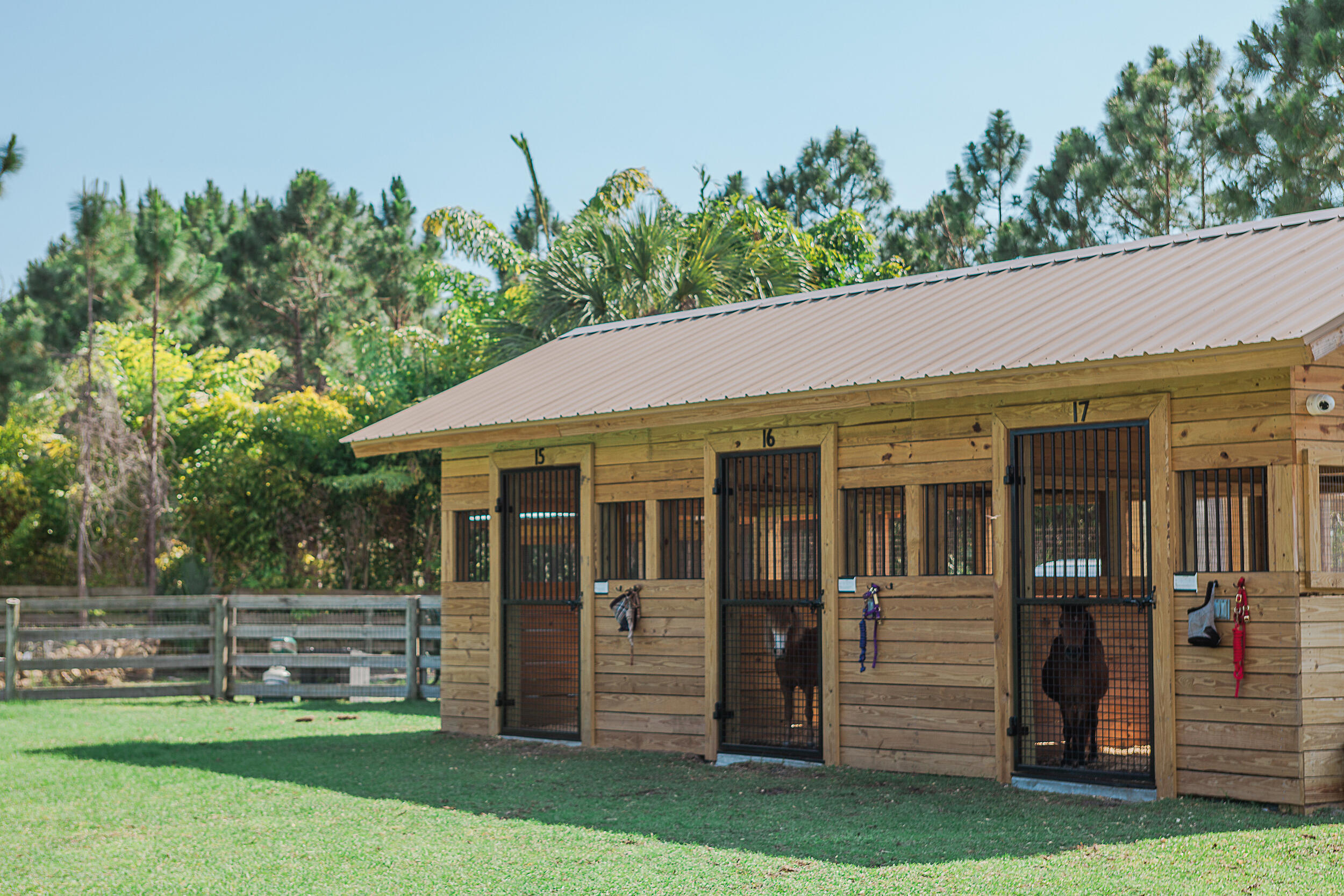 1500 SE Ranch Road S