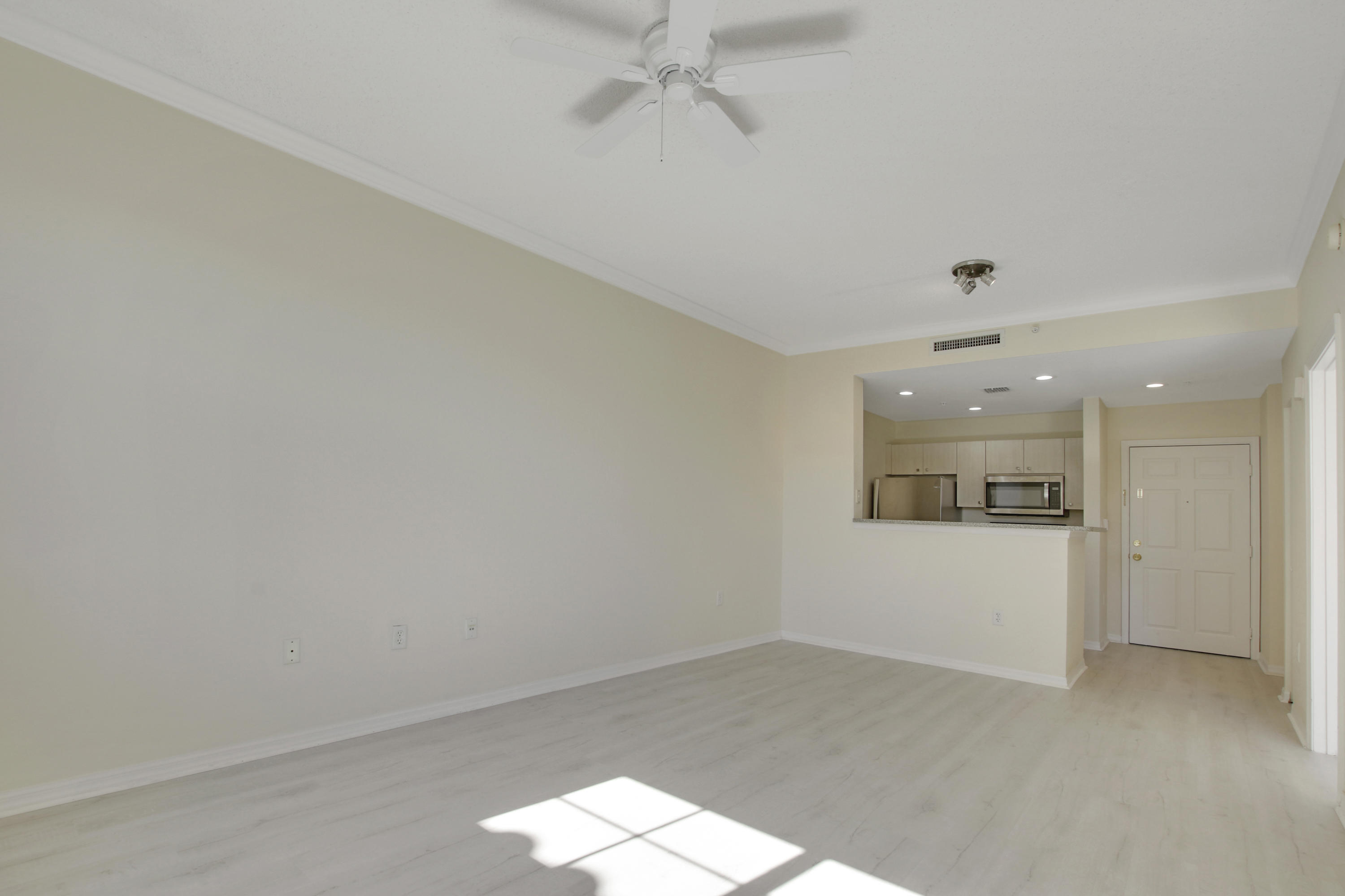 1801 N Flagler Drive 927