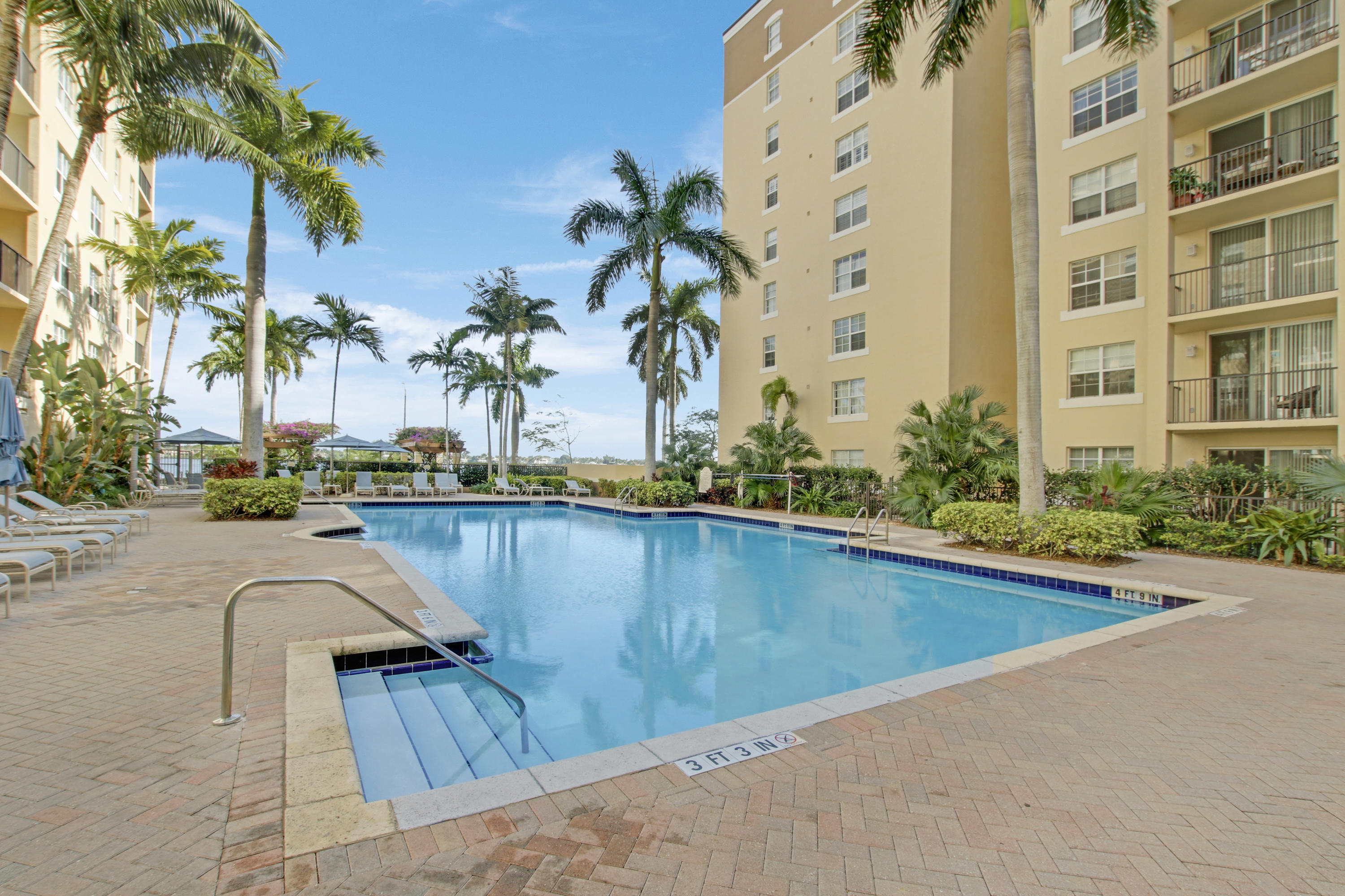 1801 N Flagler Drive 927