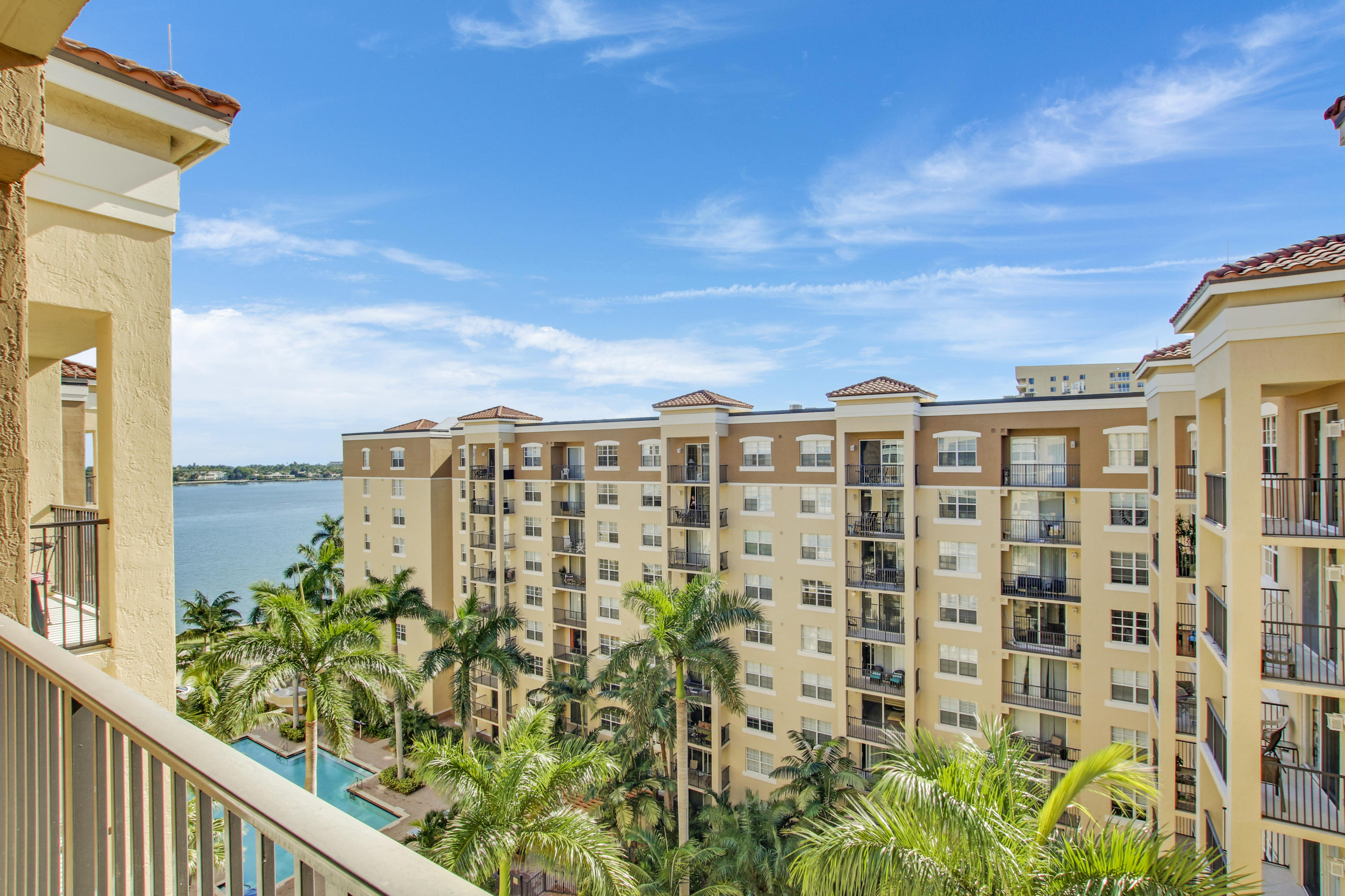 1801 N Flagler Drive 927