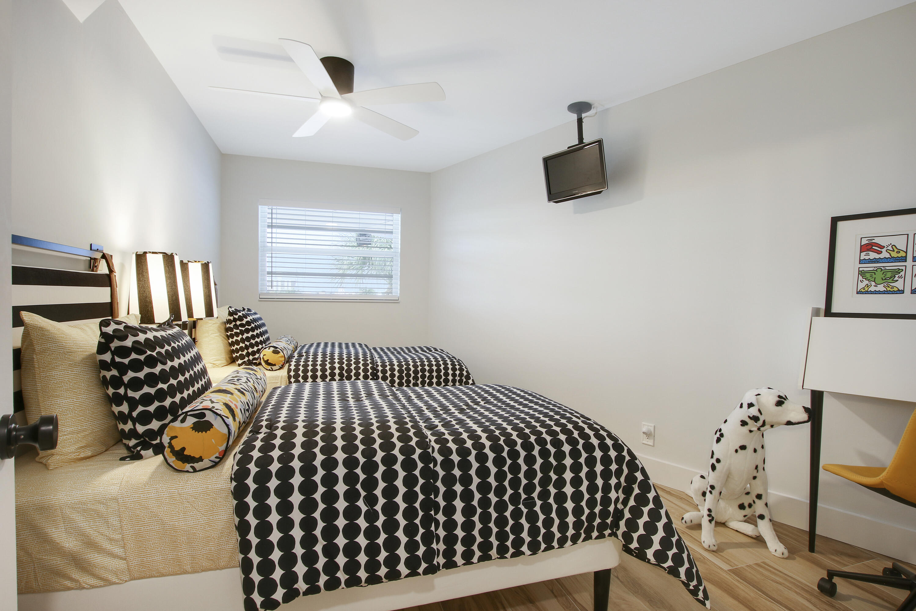 50 Celestial Way 310