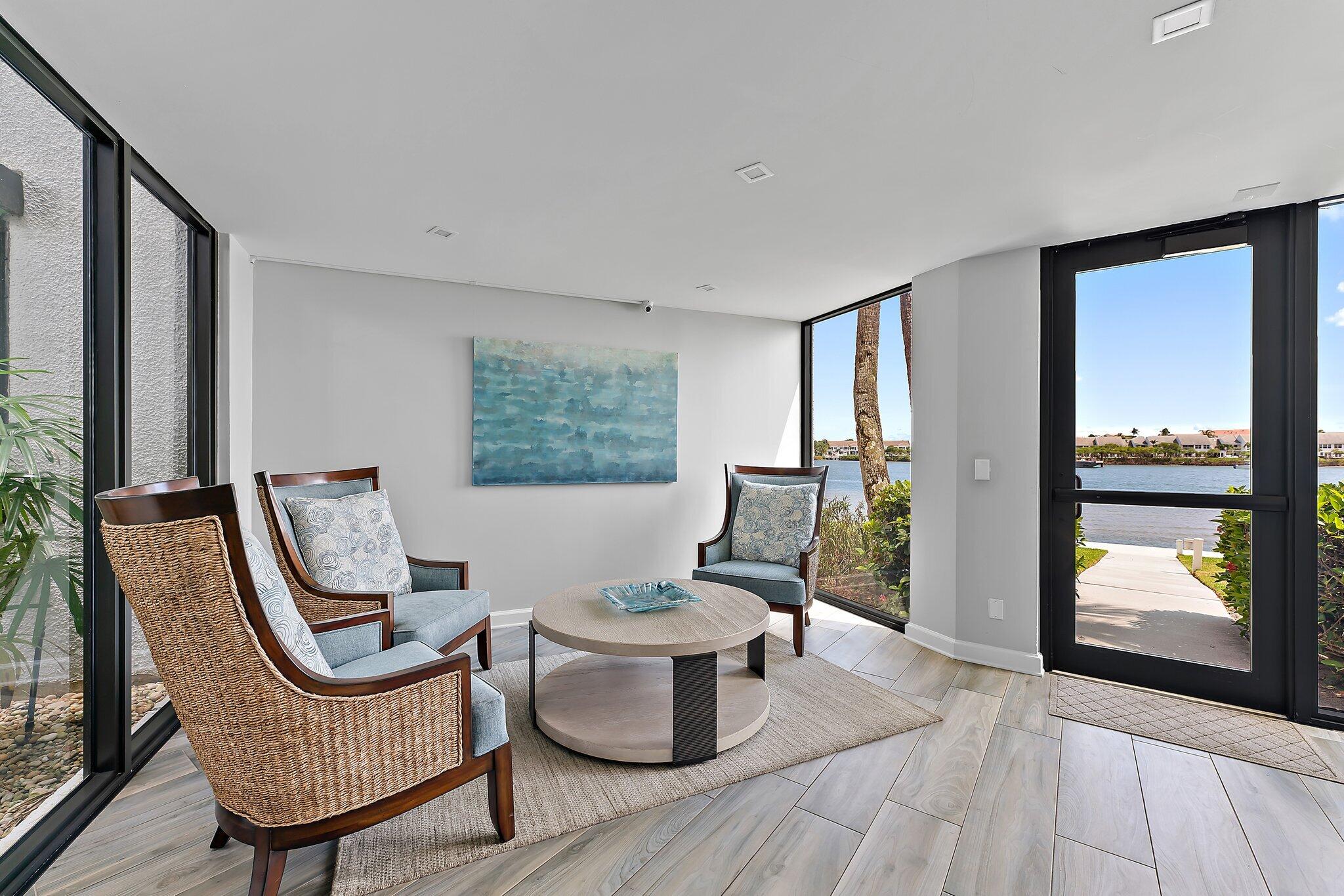 1542 Cove Drive 603c