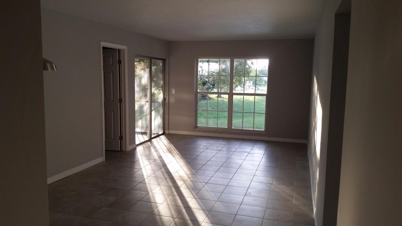 10193 N Military Trail 205