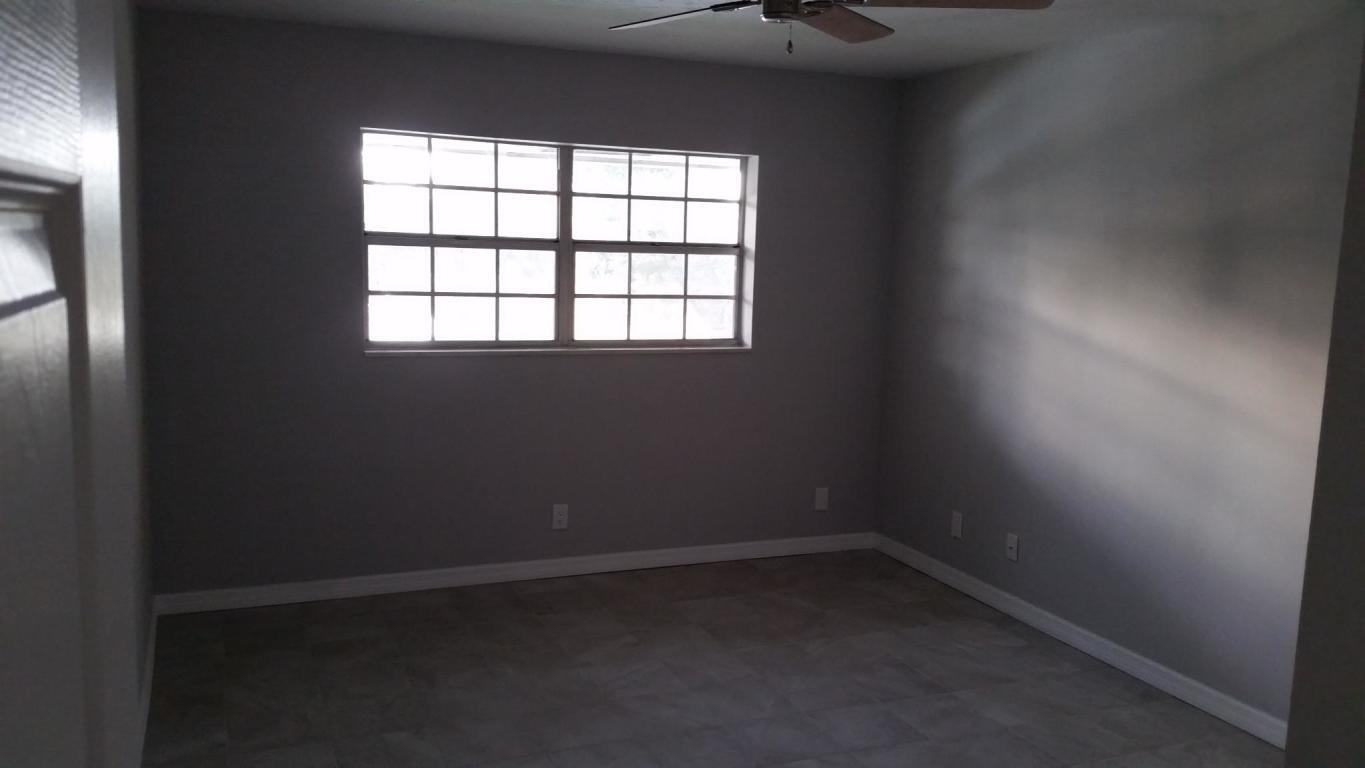 10193 N Military Trail 205