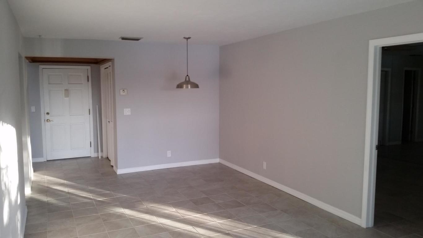 10193 N Military Trail 205