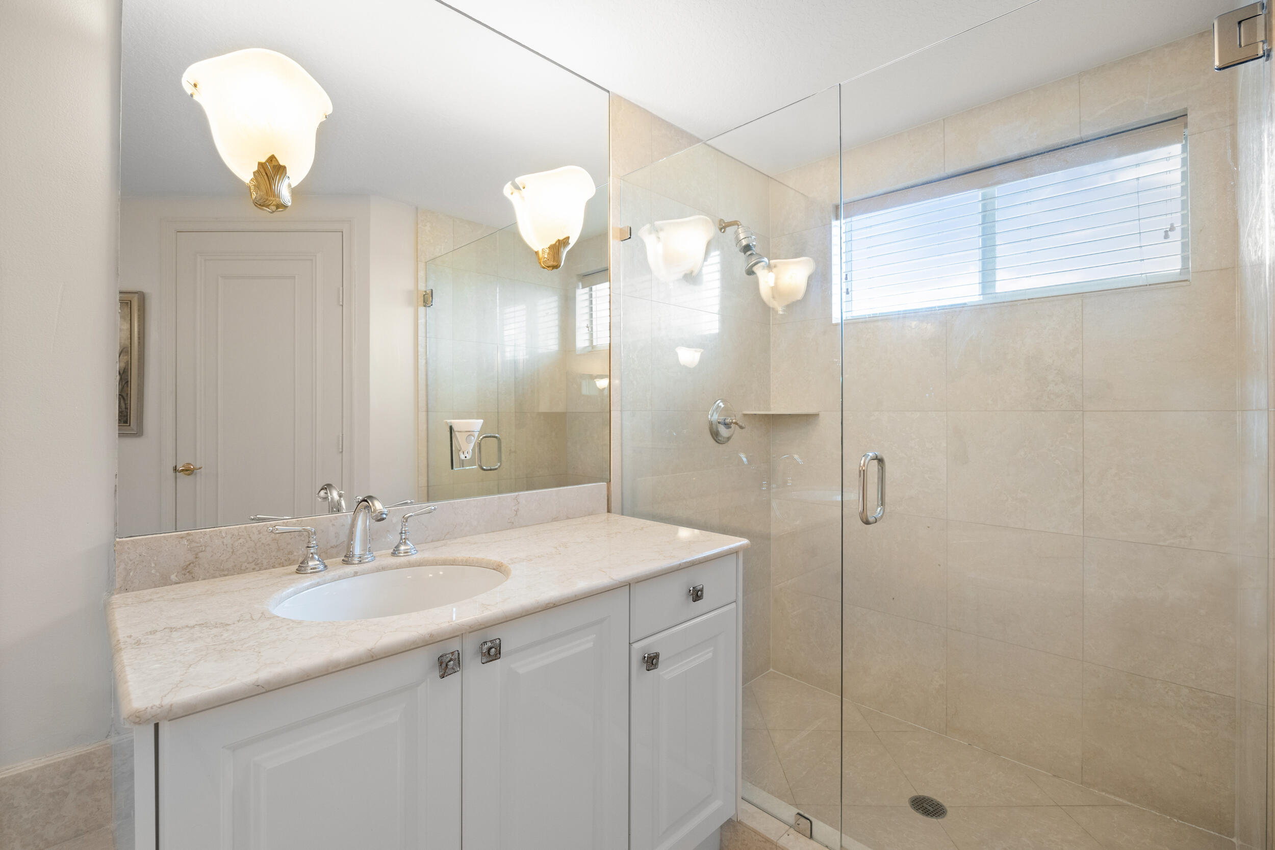 700 Ocean Royale Way 601