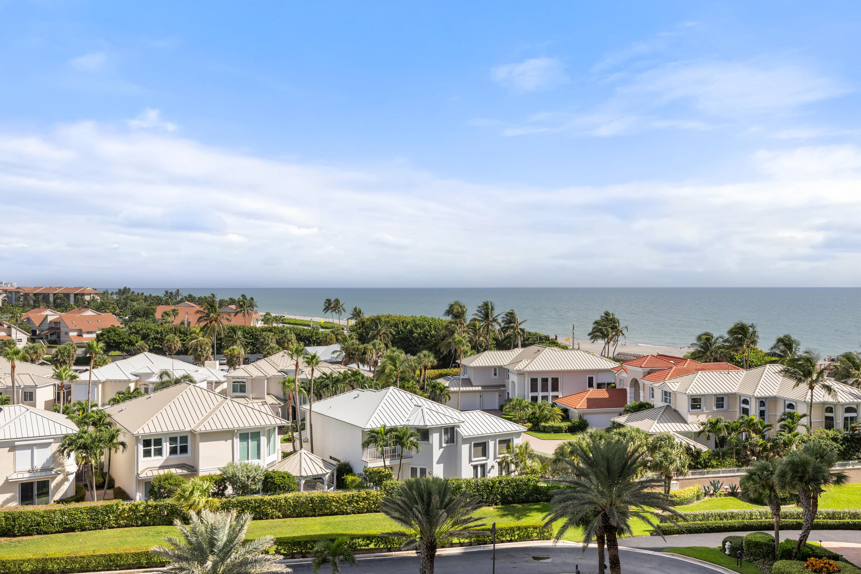 700 Ocean Royale Way 601