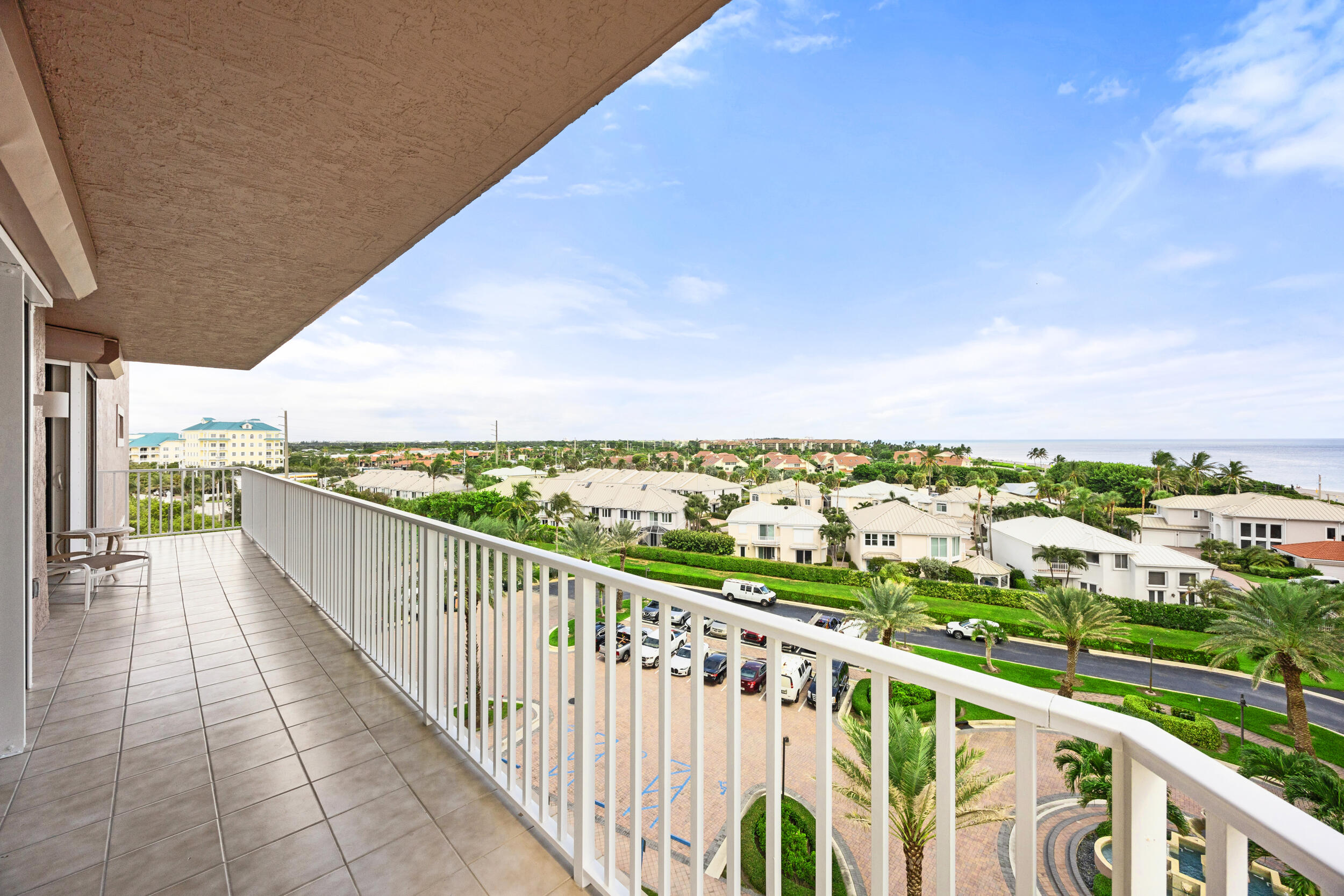 700 Ocean Royale Way 601