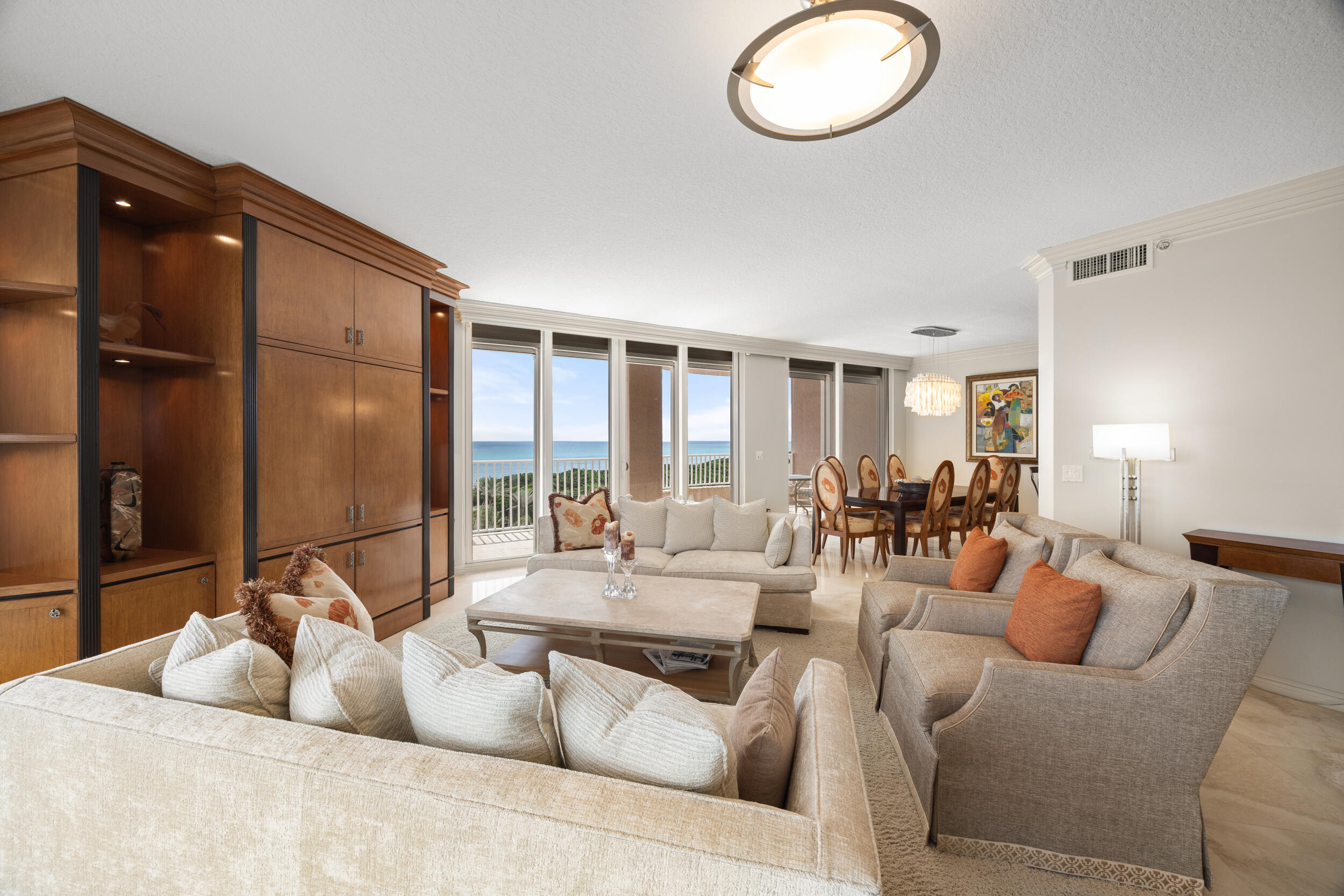 700 Ocean Royale Way 601