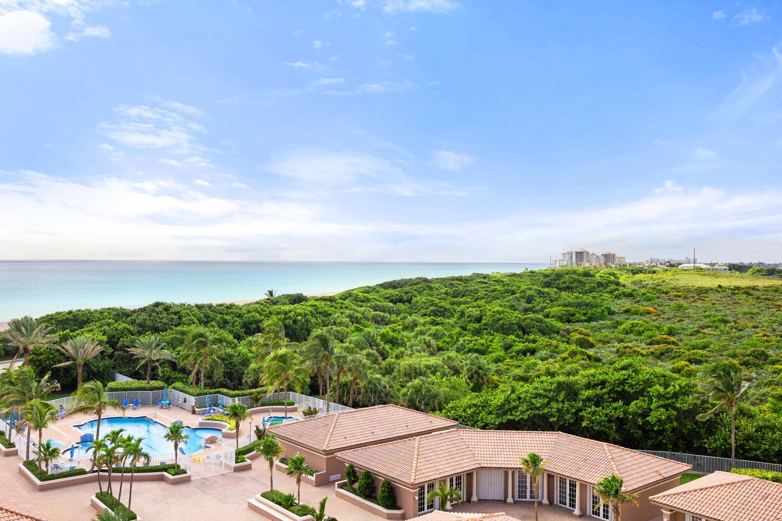 700 Ocean Royale Way 601