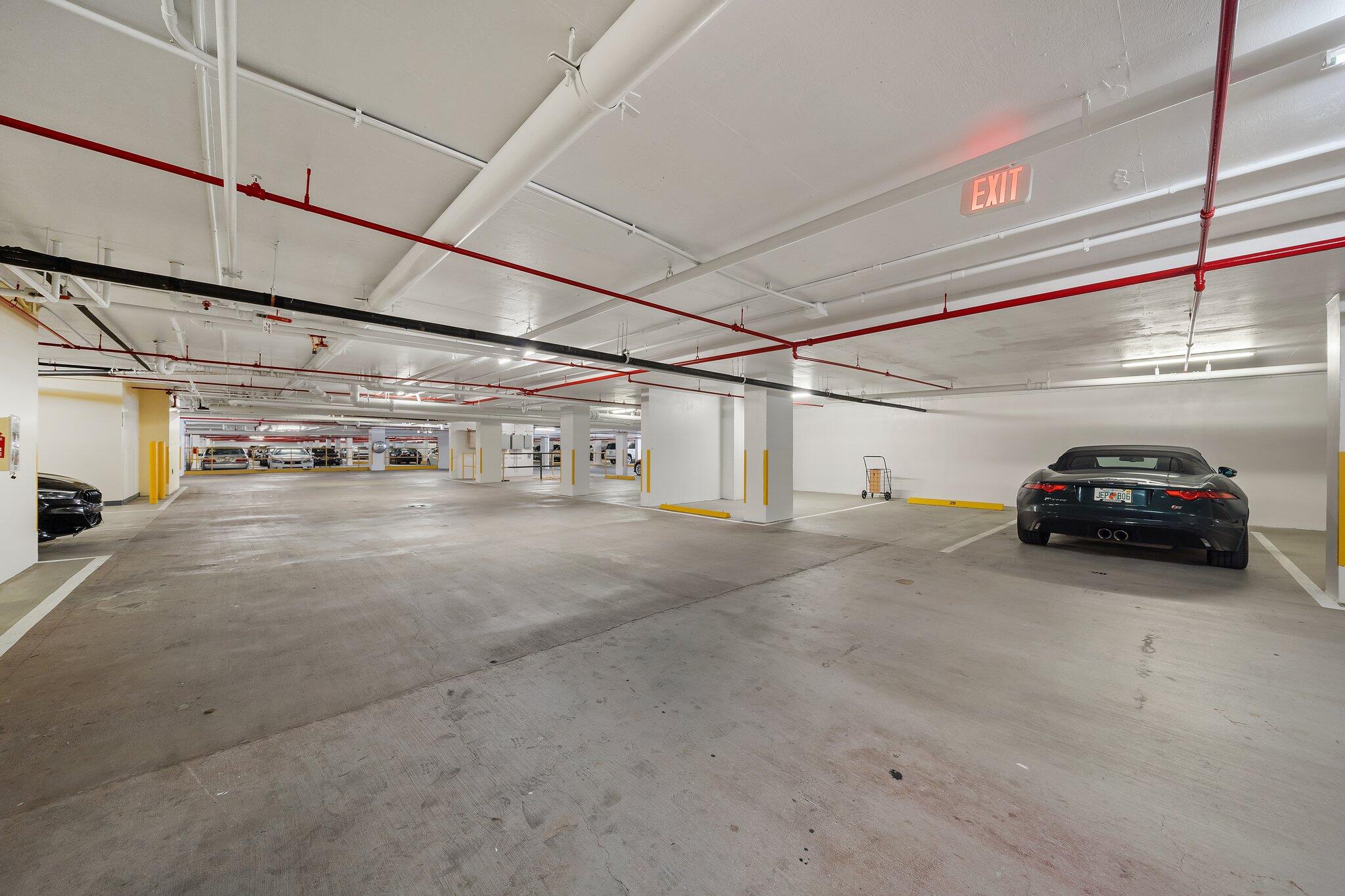 700 Ocean Royale Way 601