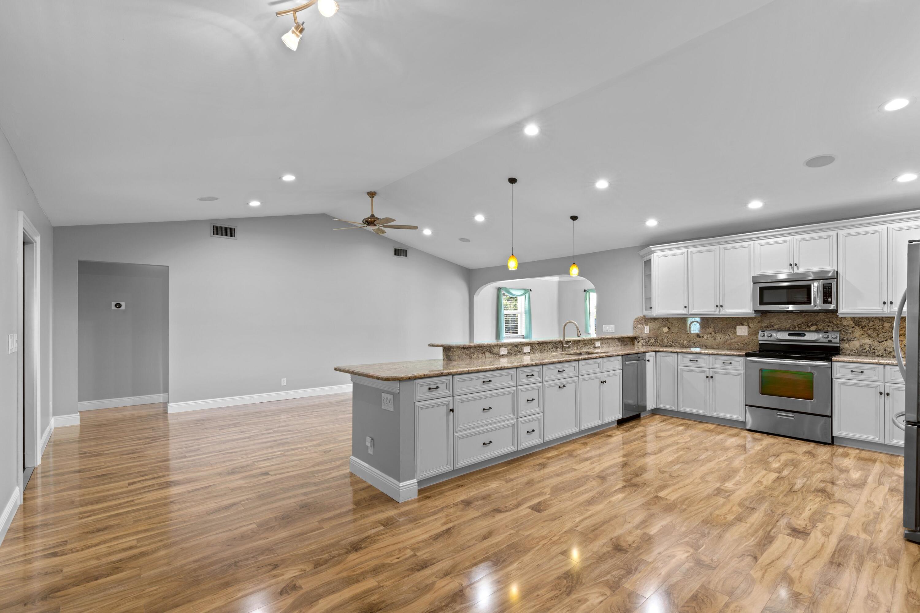 18312 SE Eagle Lane