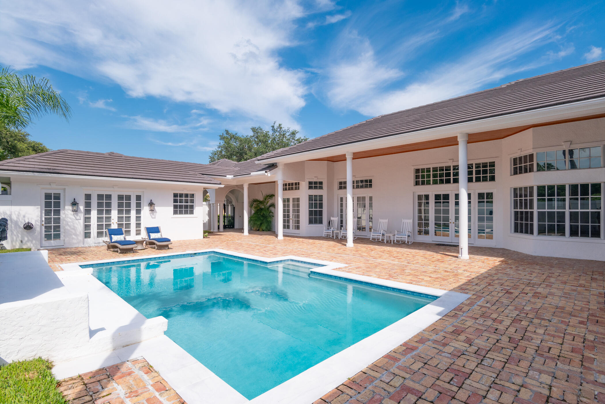 10201 SE Sandpine Lane