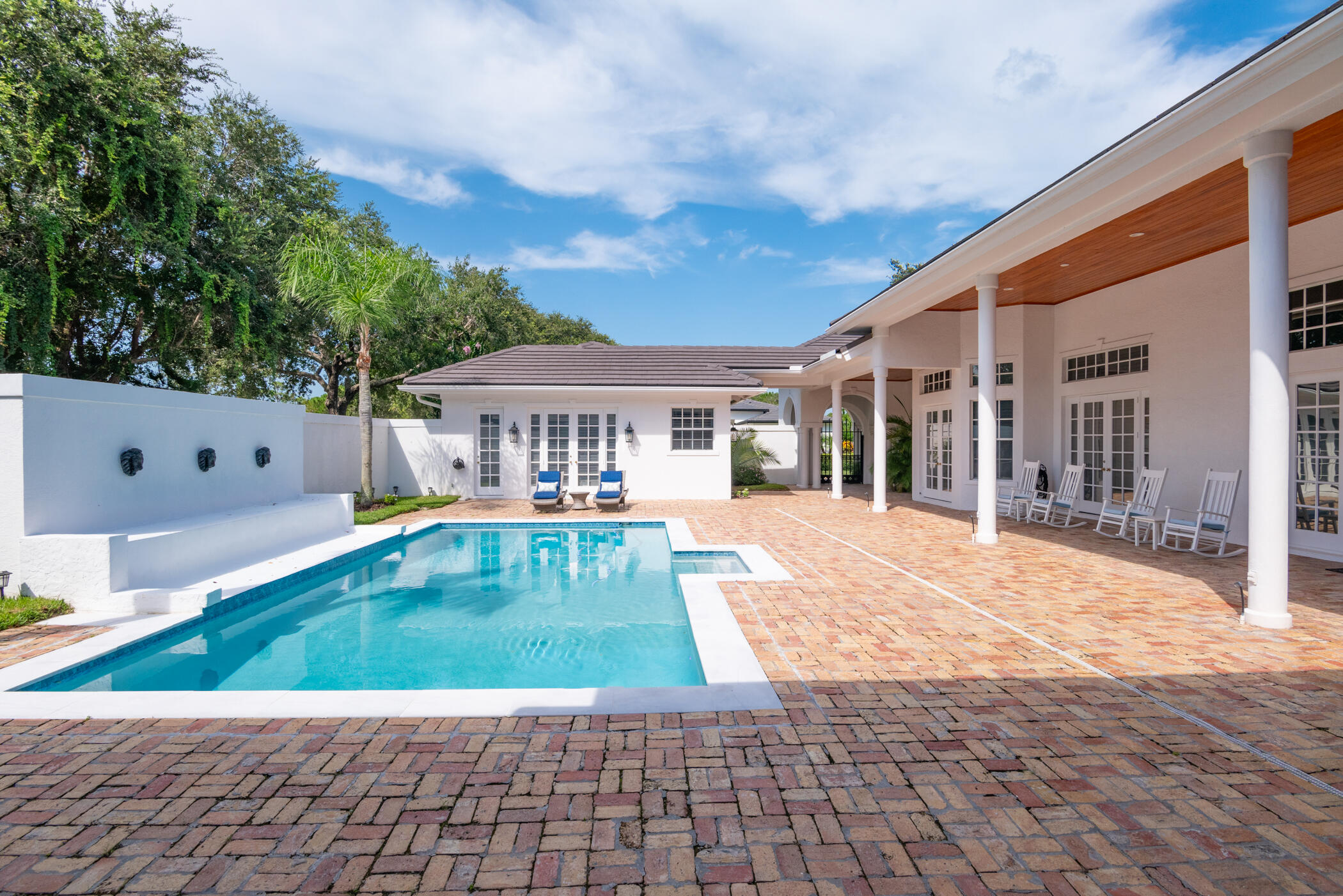 10201 SE Sandpine Lane