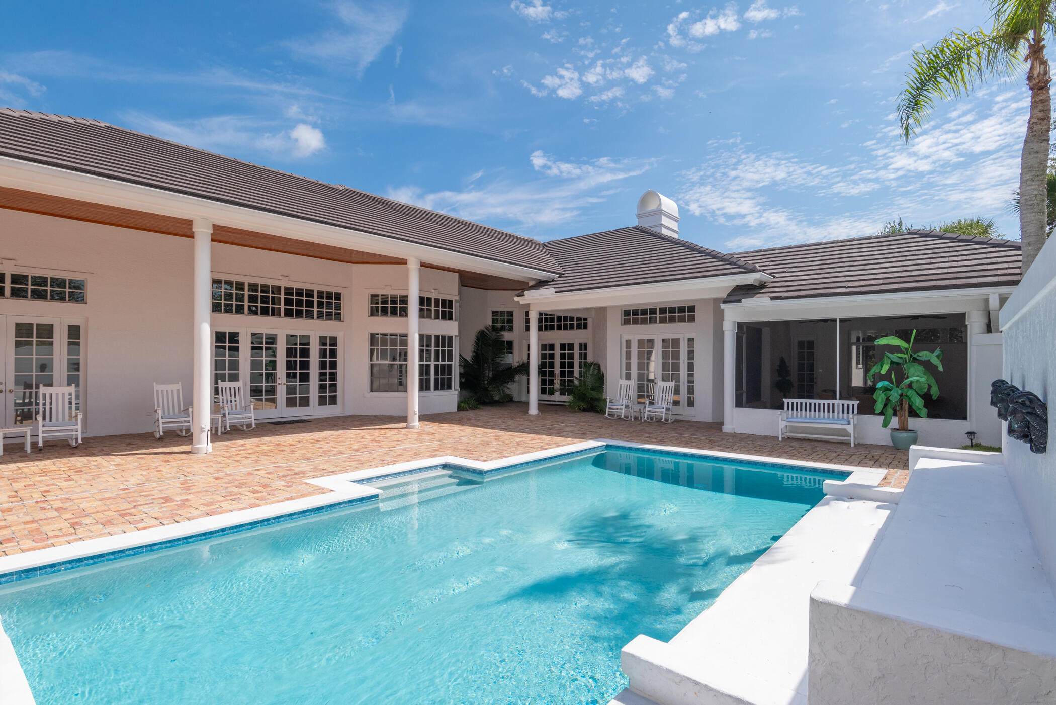 10201 SE Sandpine Lane