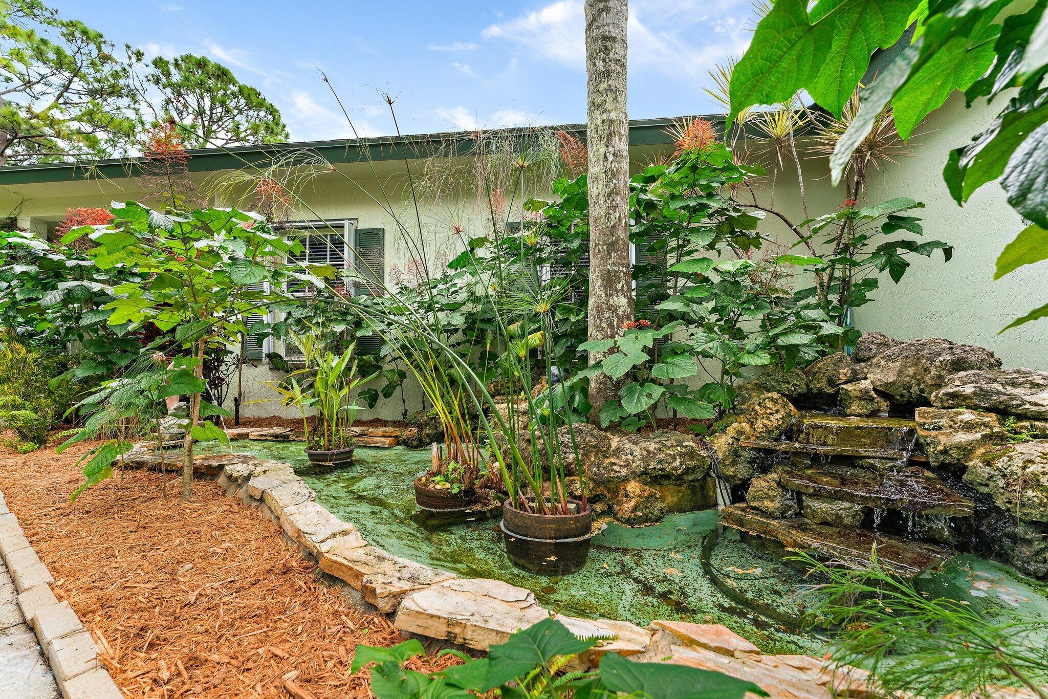 15784 Alexander Run