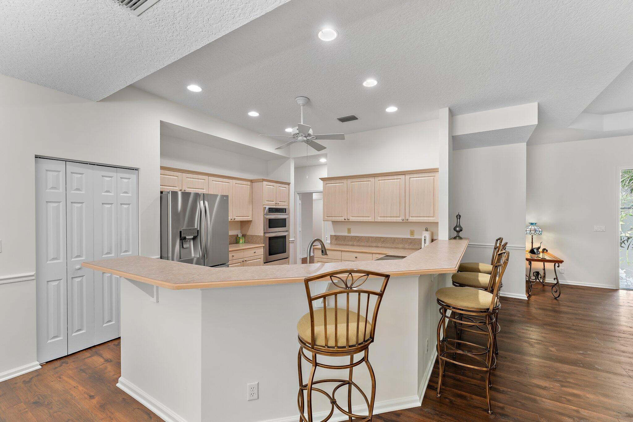 15784 Alexander Run