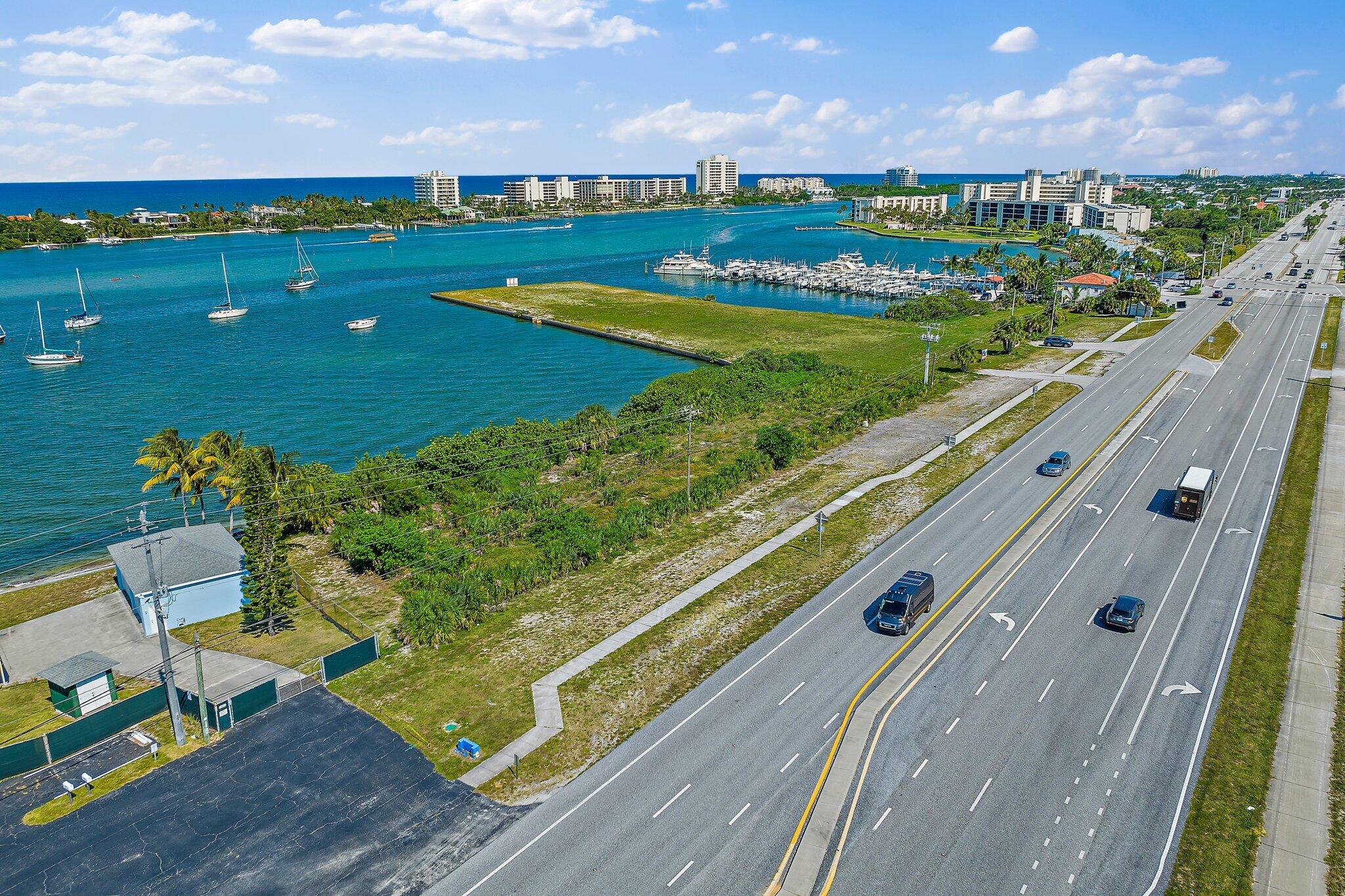 0000 SE Federal Highway