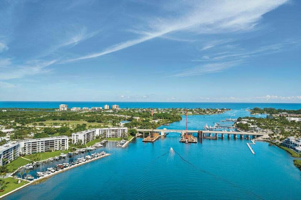 1542 Jupiter Cove Drive Unit: 607c