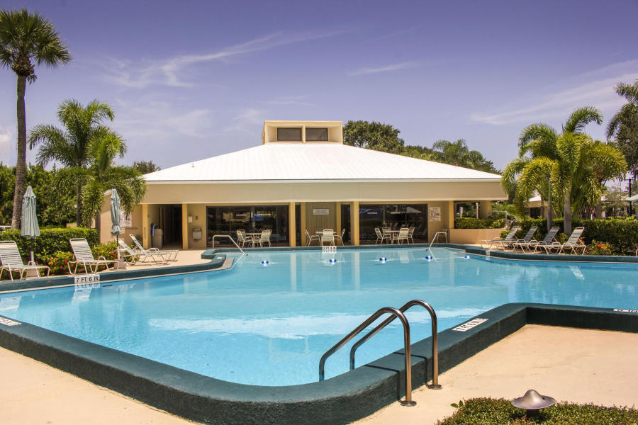 1542 Jupiter Cove Drive Unit: 607c