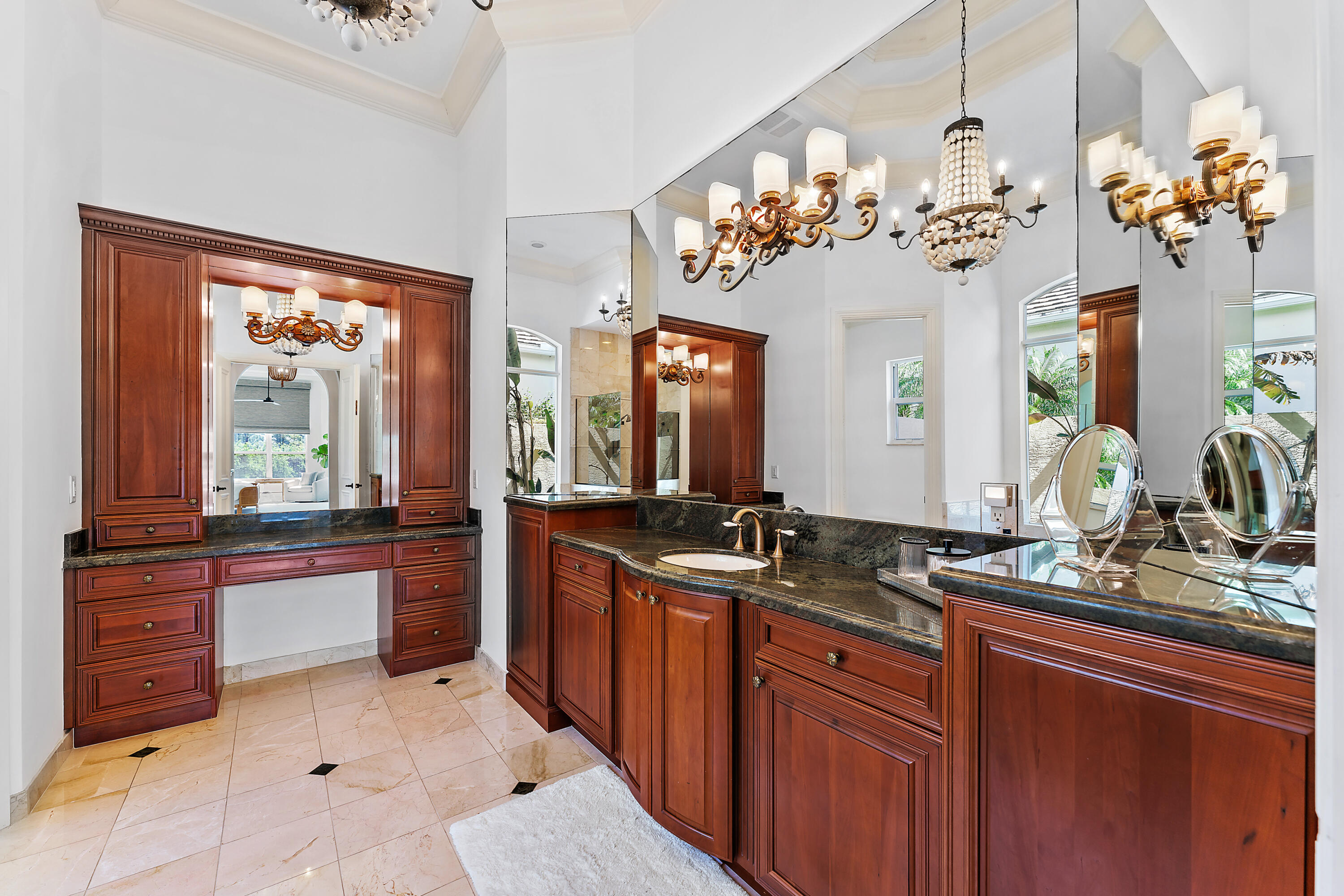 9628 SE Sandpine Lane