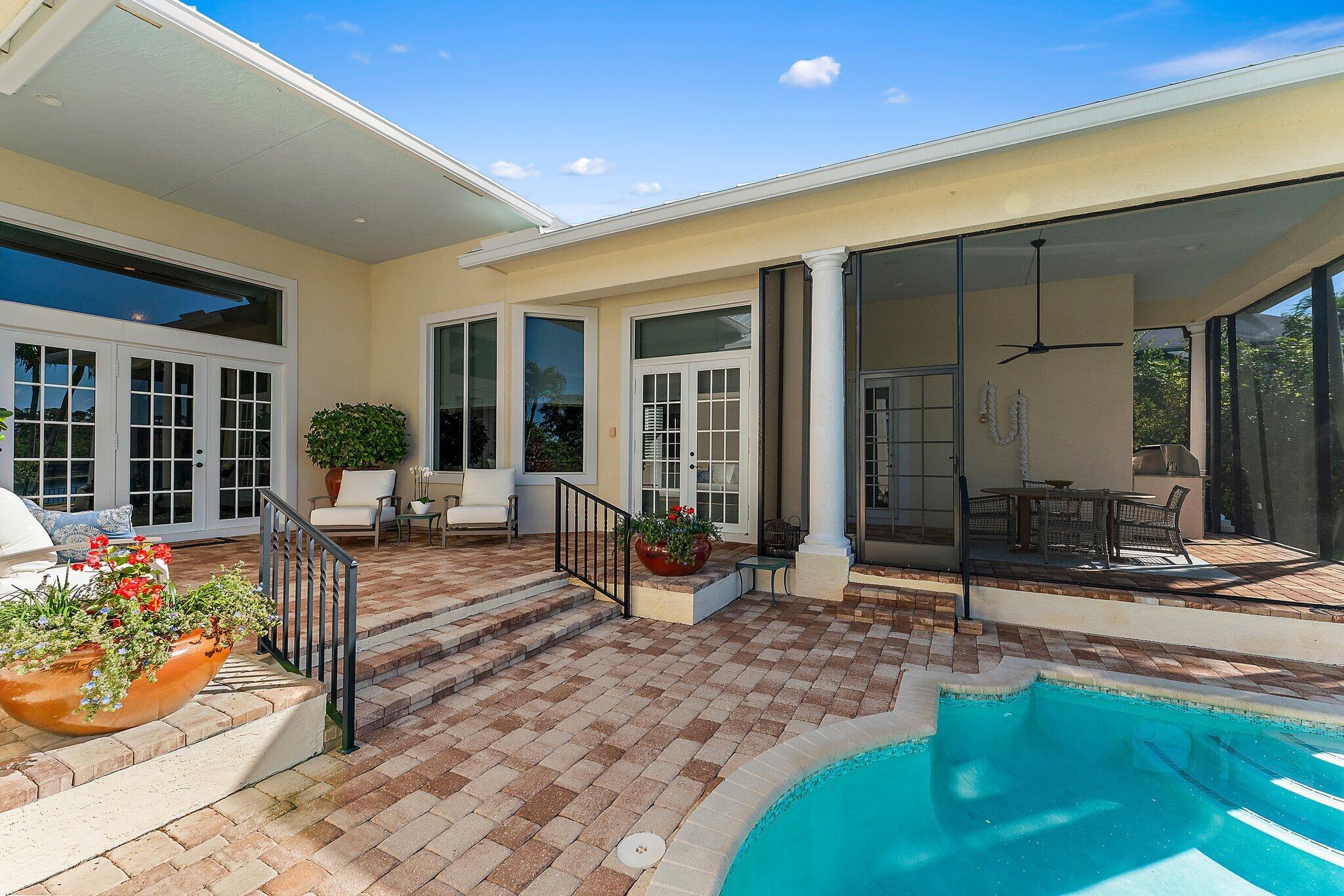 9628 SE Sandpine Lane