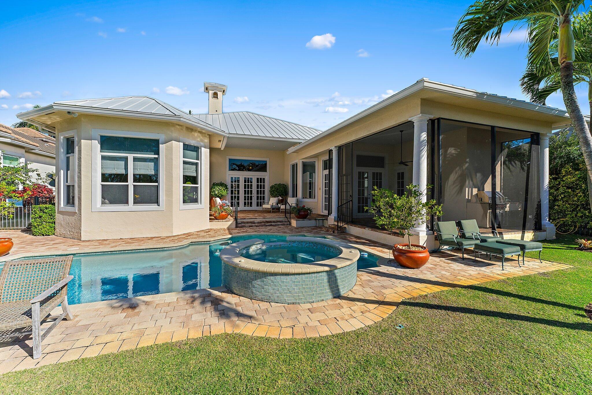 9628 SE Sandpine Lane