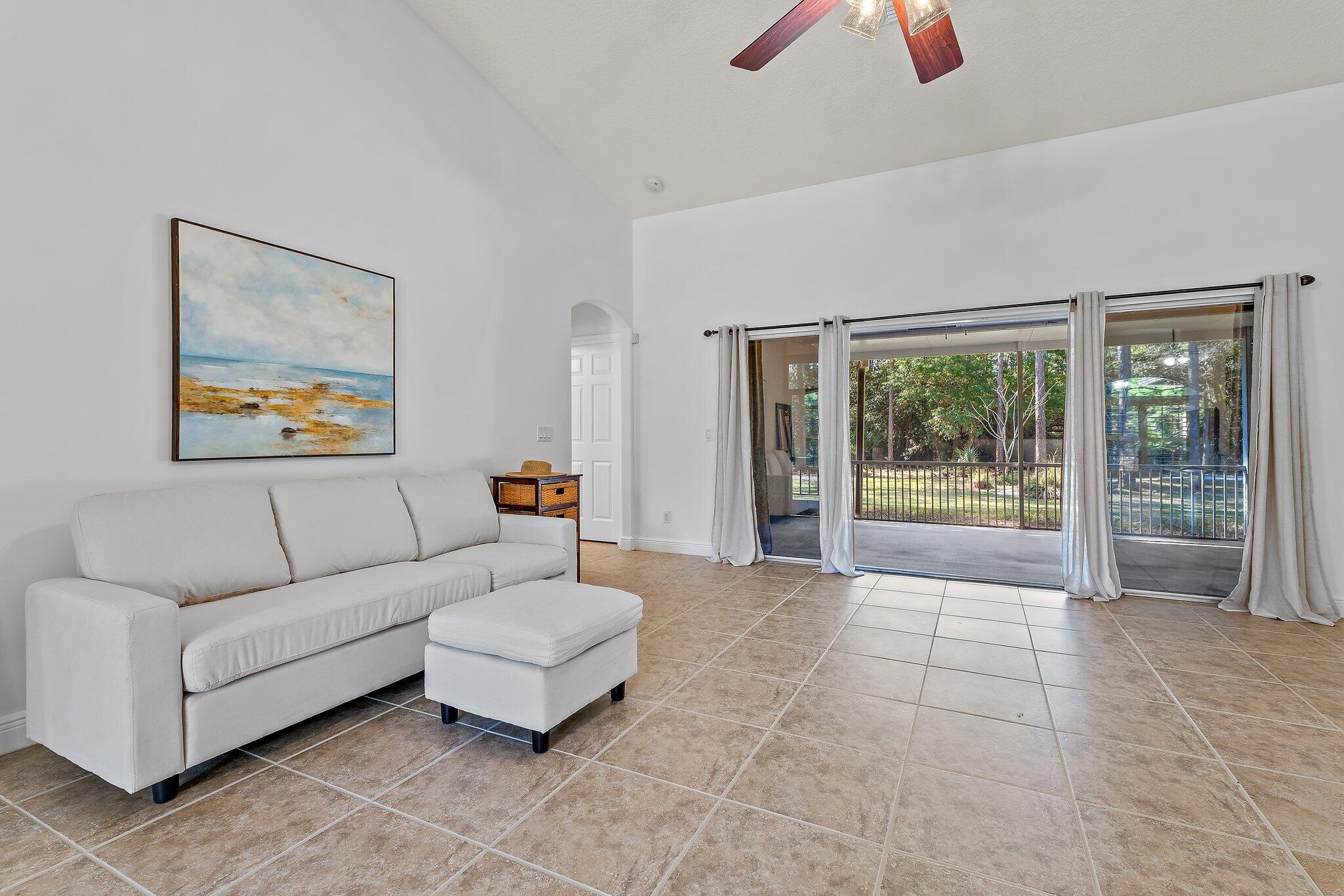 9608 Mockingbird Trail