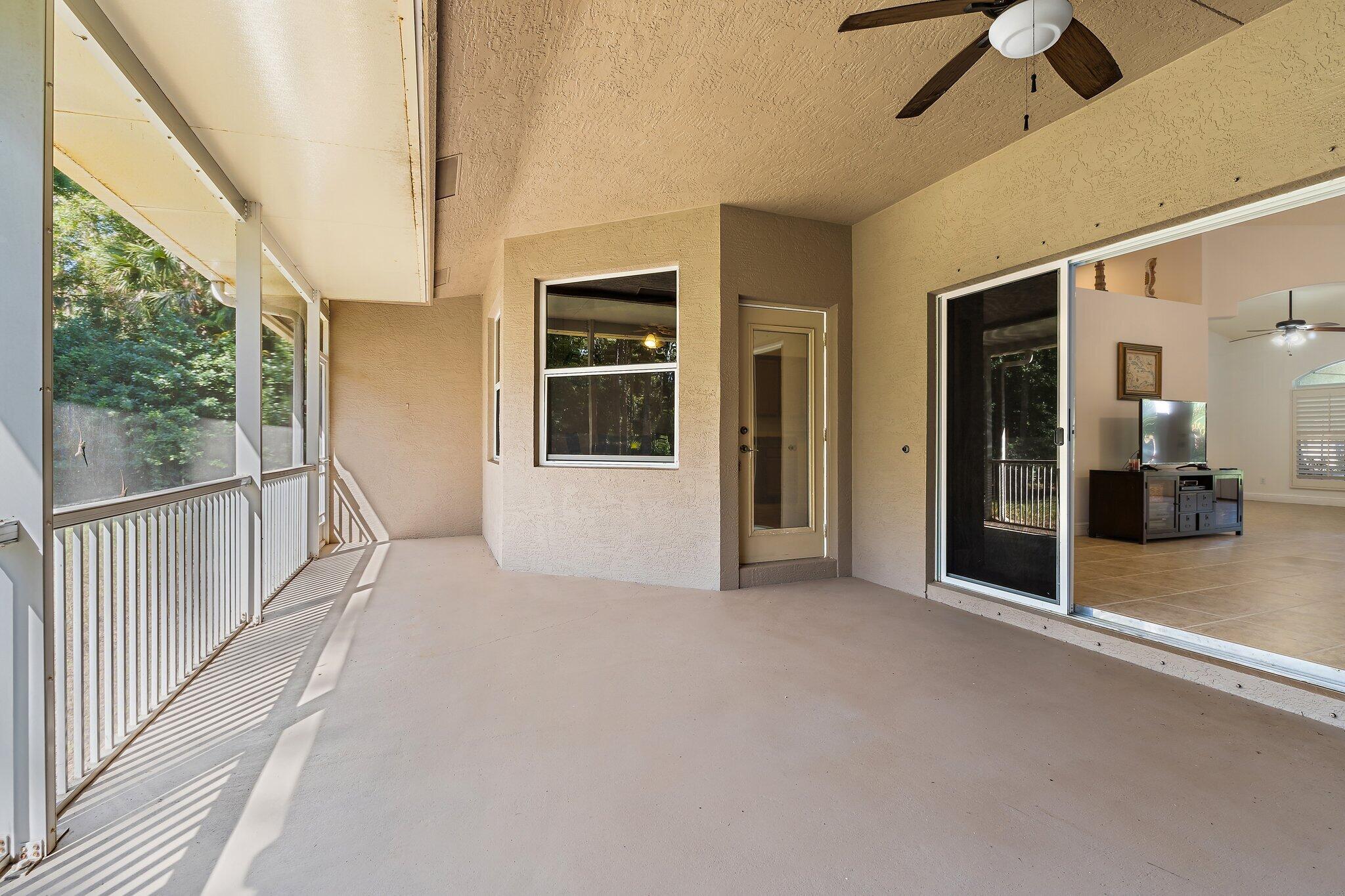 9608 Mockingbird Trail