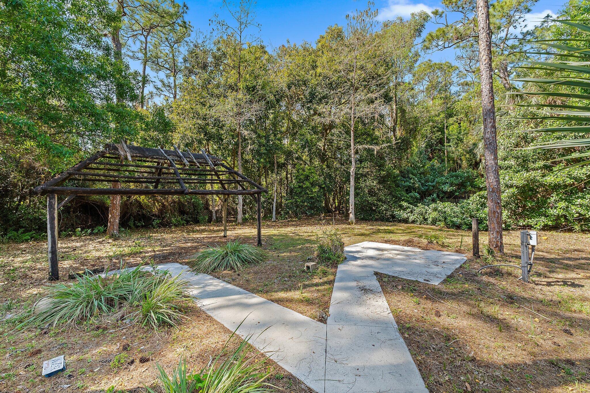9608 Mockingbird Trail