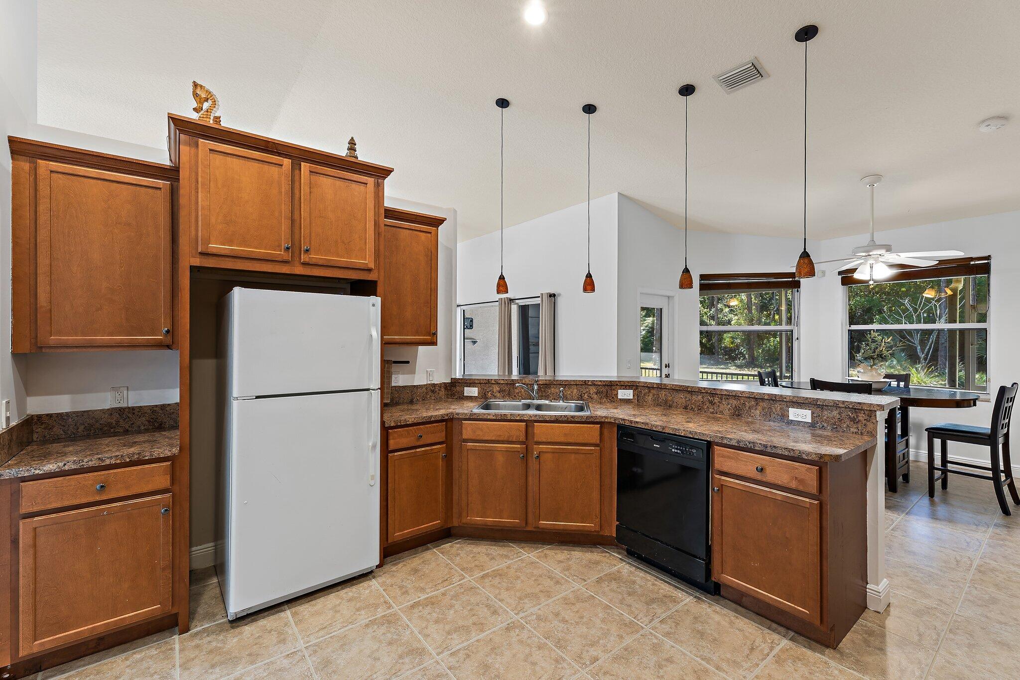 9608 Mockingbird Trail