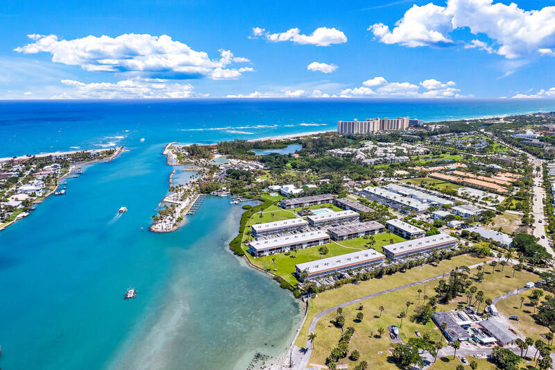 300 Ocean Trail Way 102