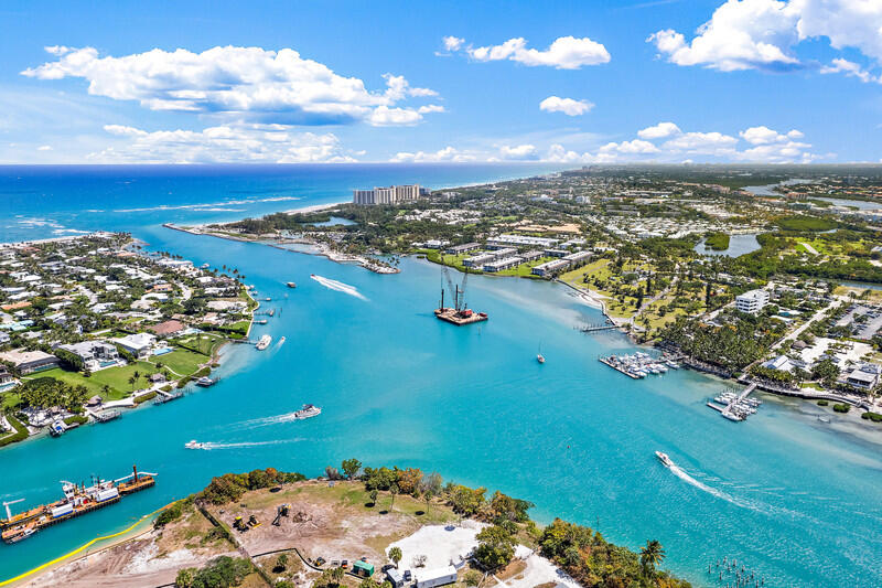 300 Ocean Trail Way 102