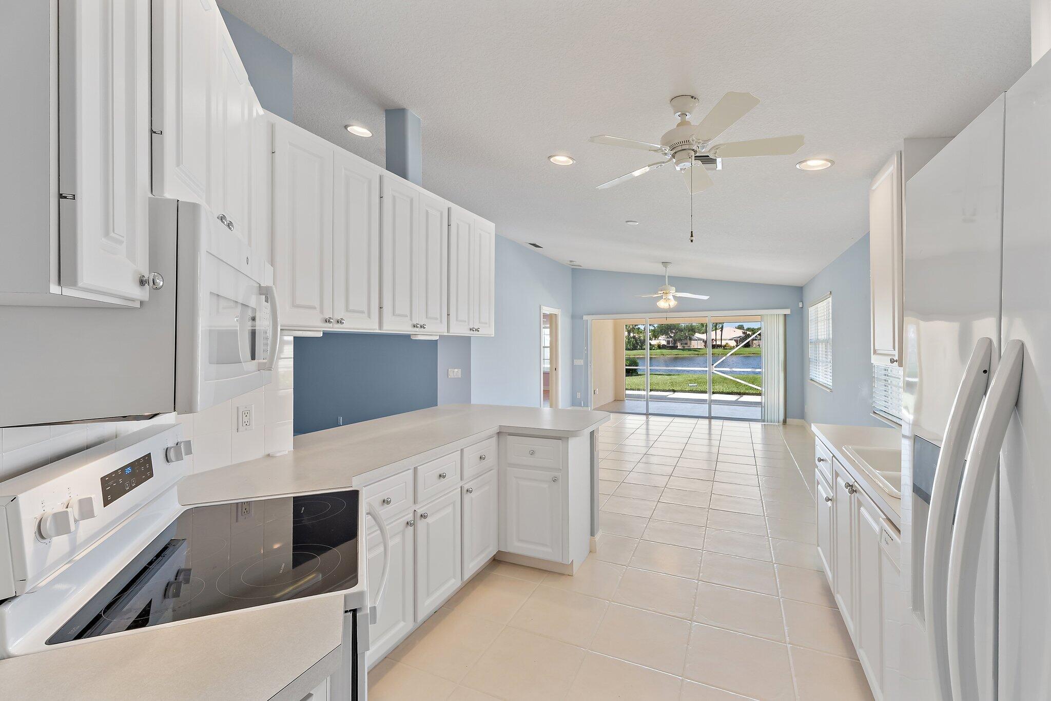 9083 SE Hawks Nest Court