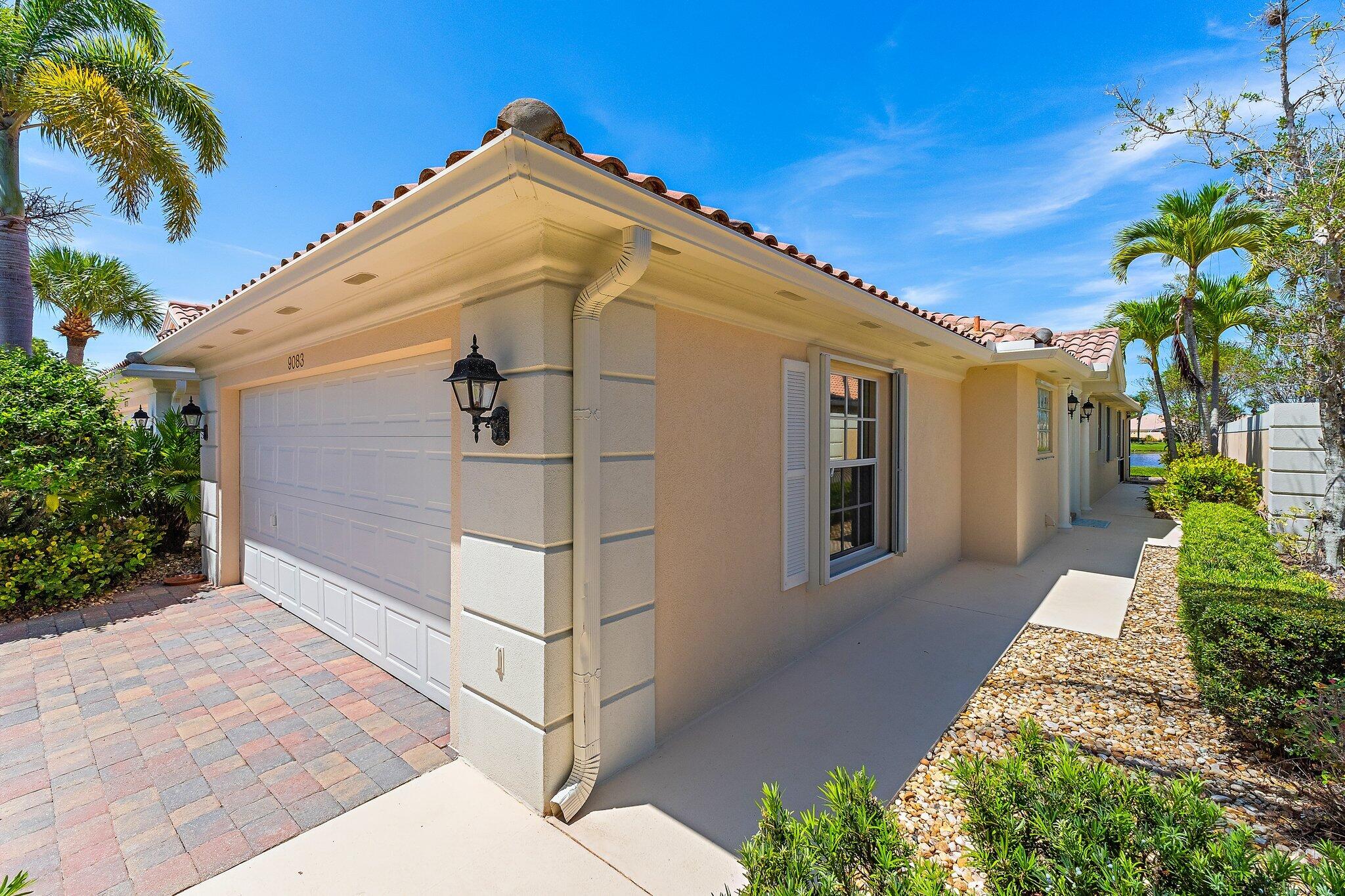 9083 SE Hawks Nest Court