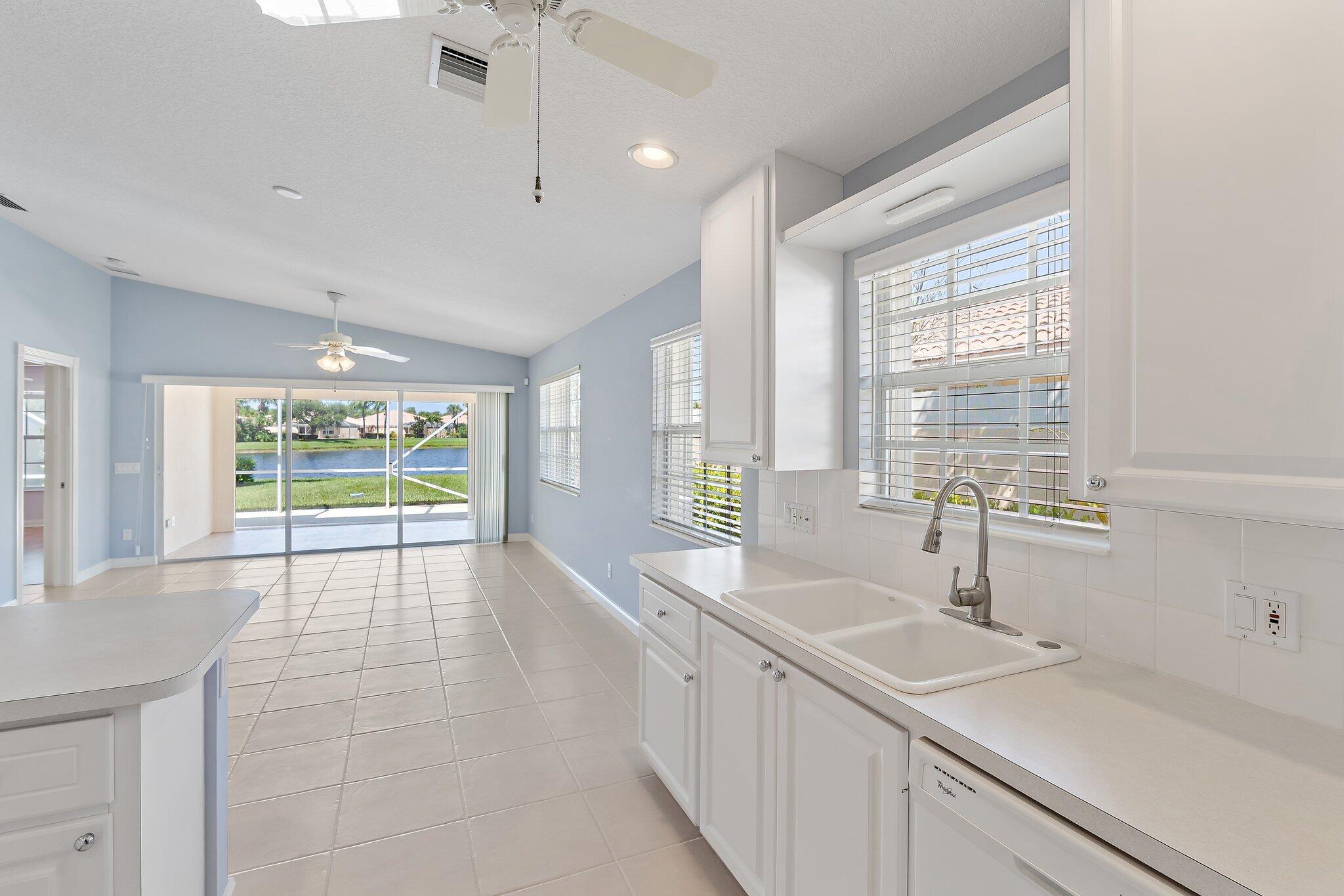 9083 SE Hawks Nest Court