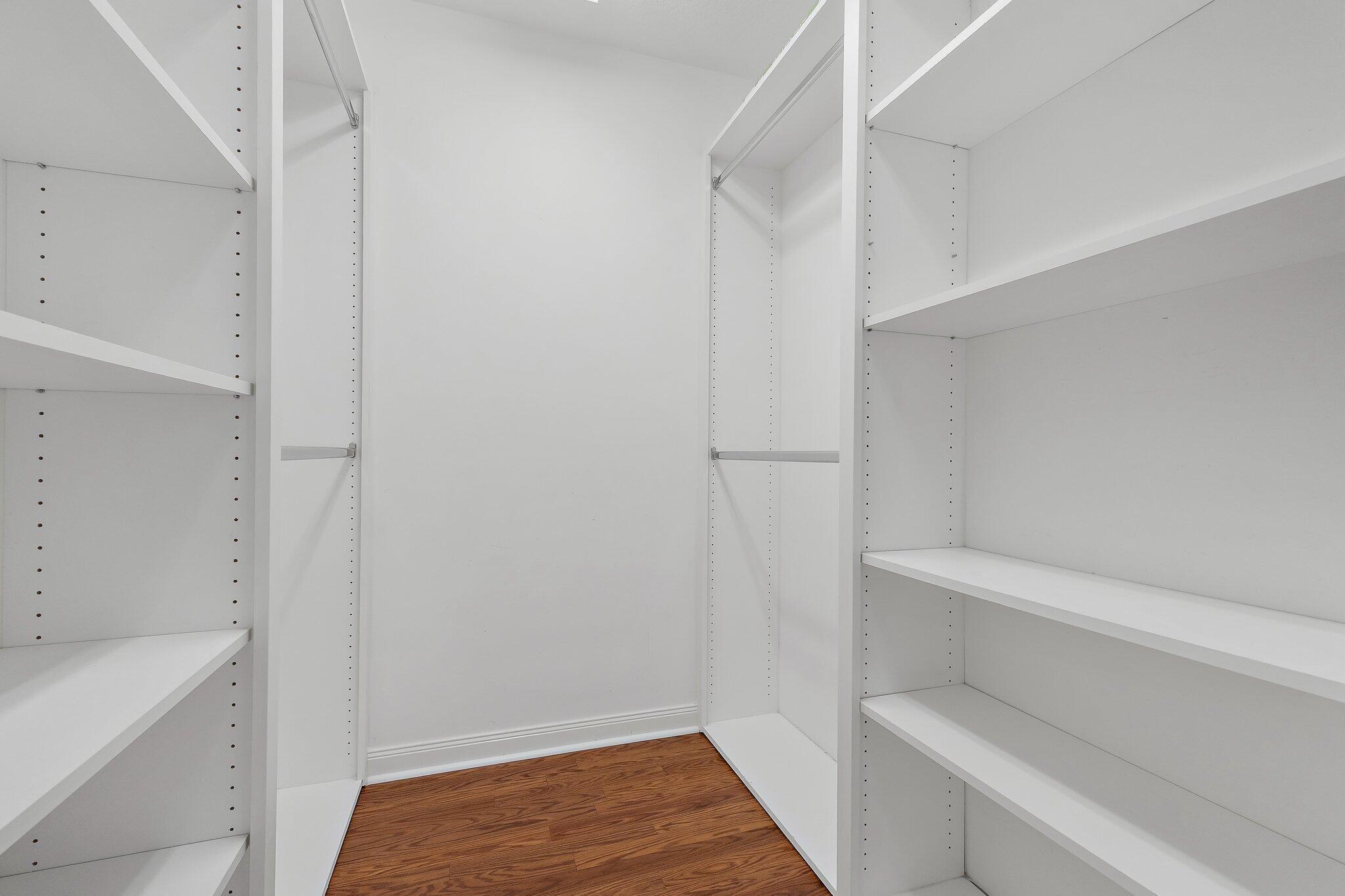 9083 SE Hawks Nest Court