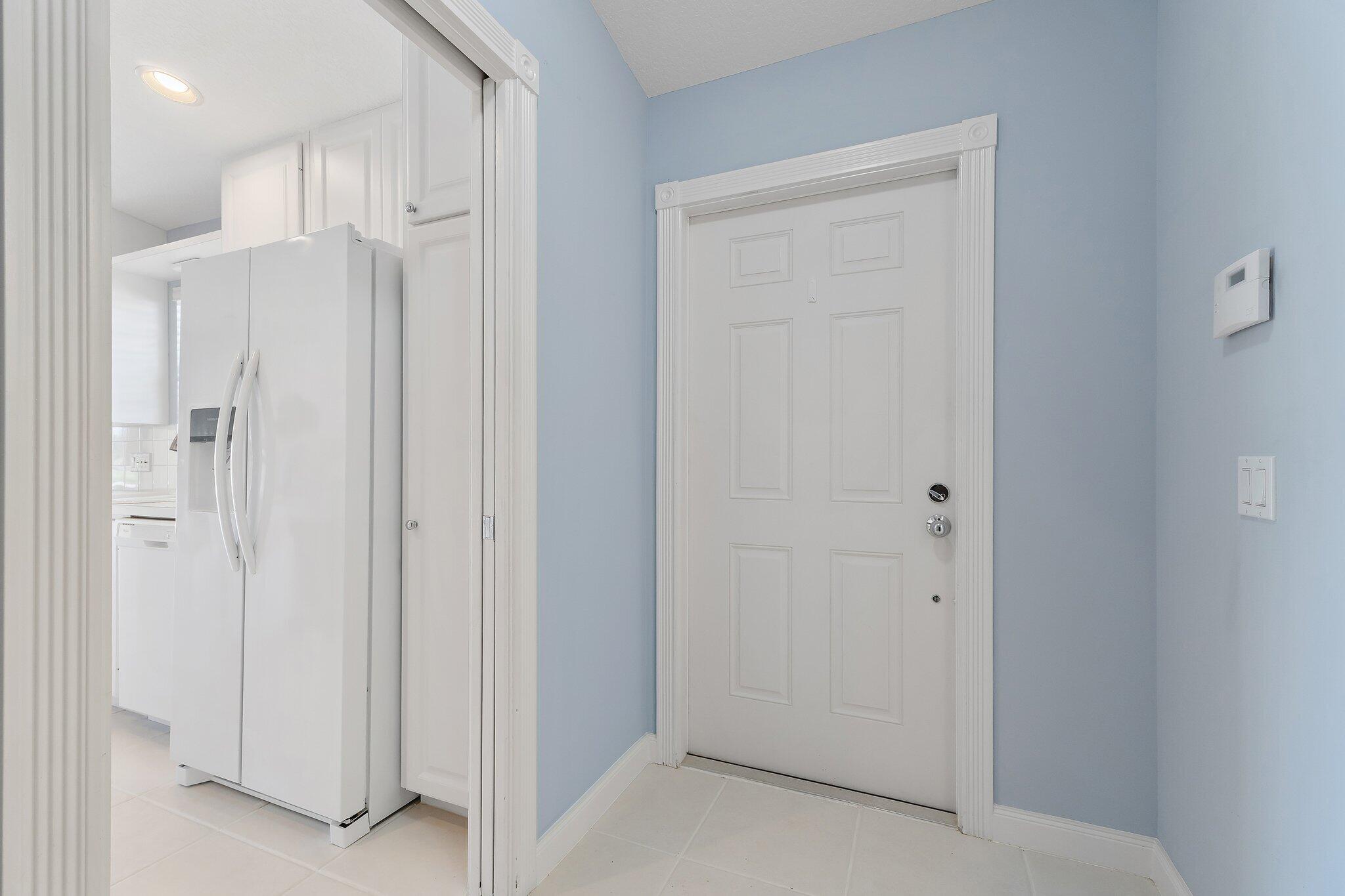 9083 SE Hawks Nest Court