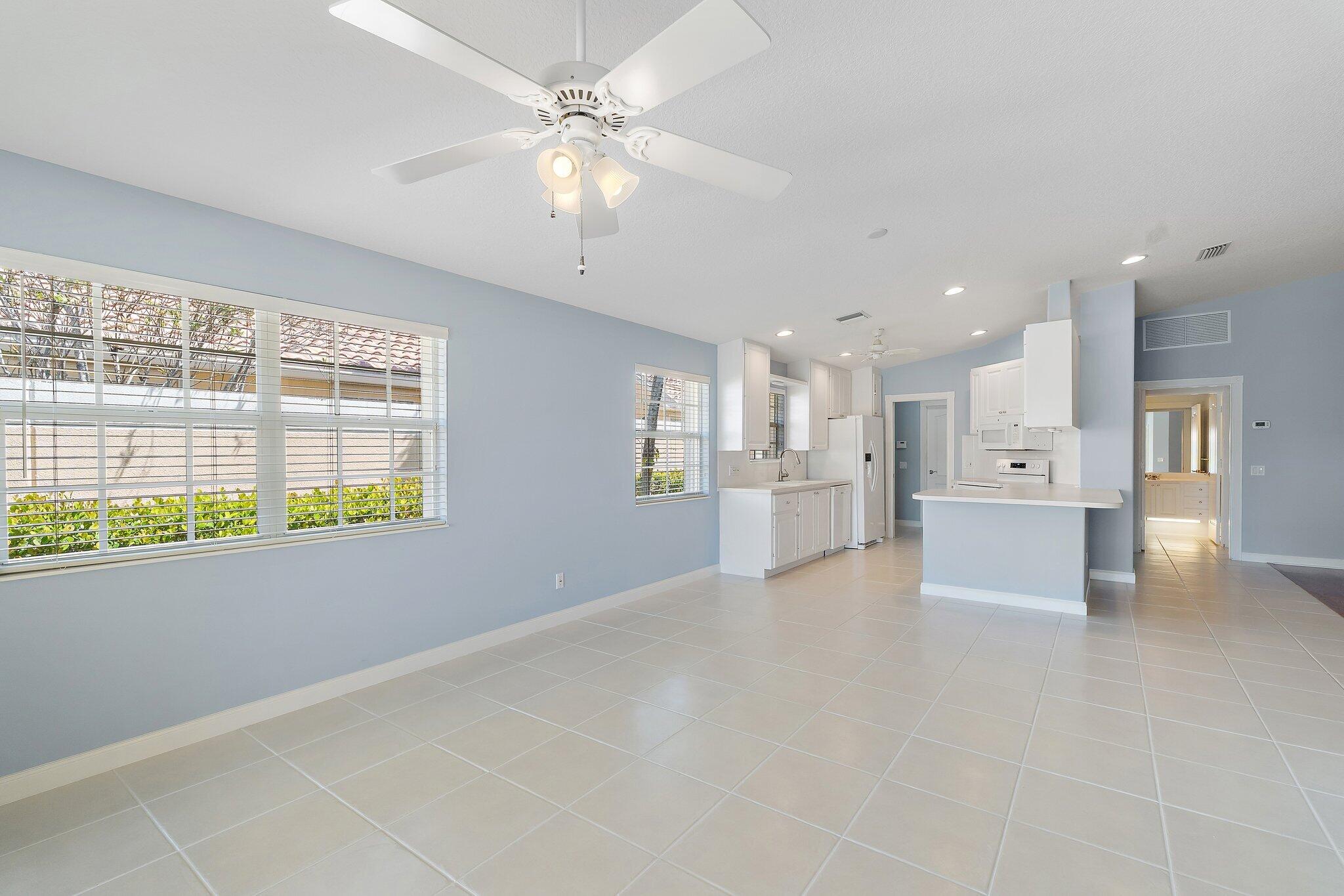 9083 SE Hawks Nest Court