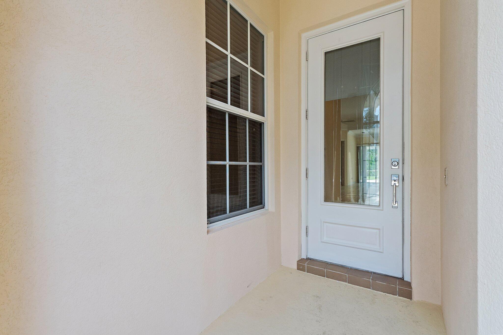 9038 SE La Creek Court