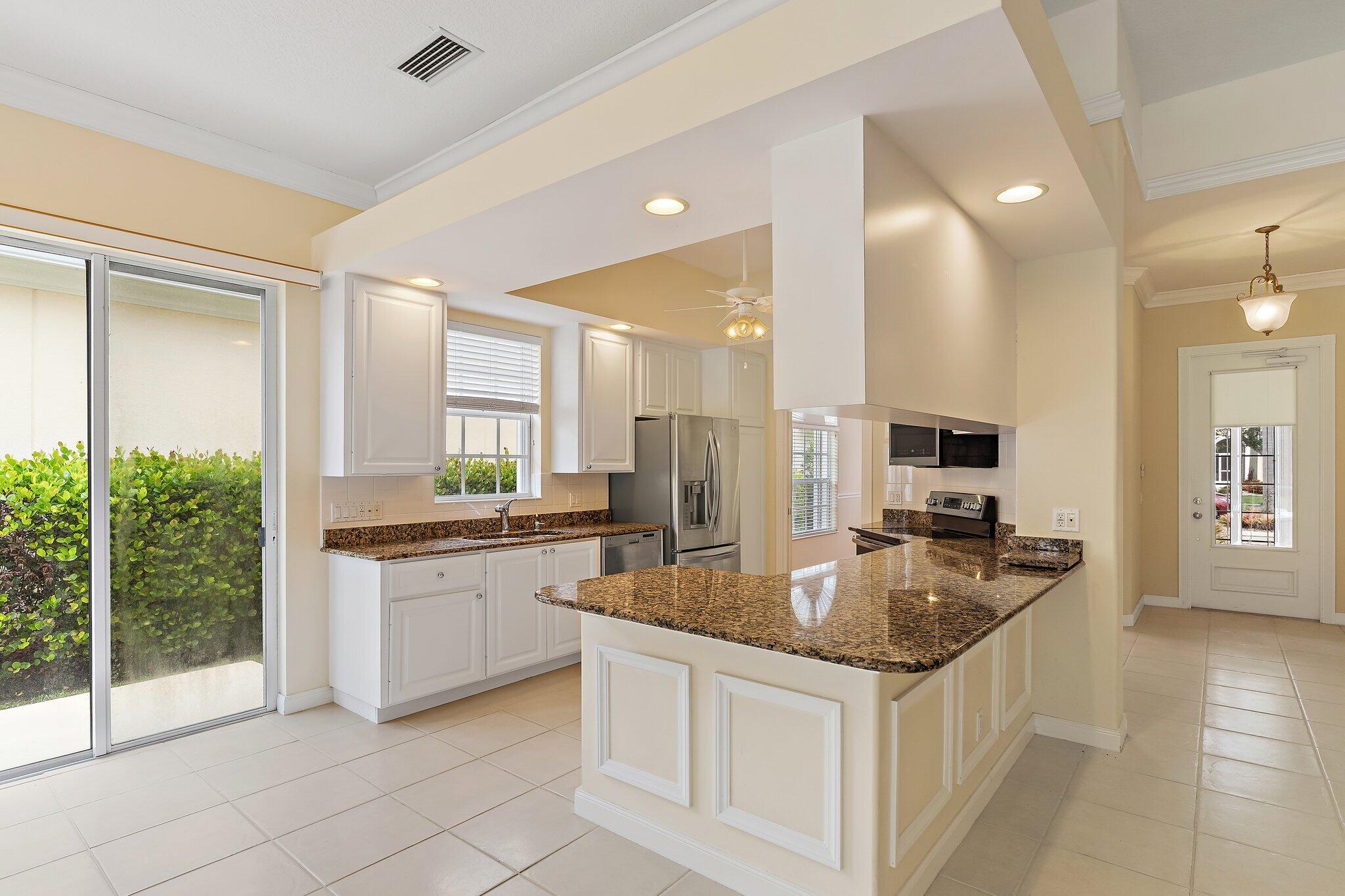 9038 SE La Creek Court