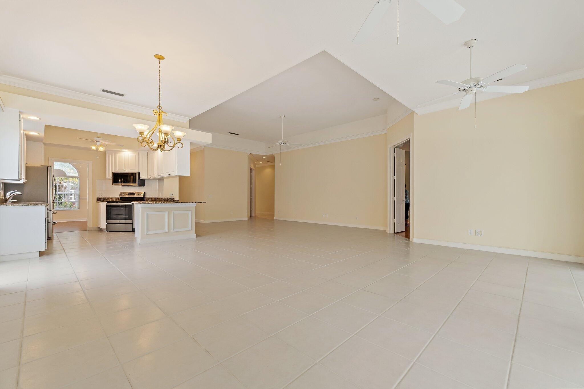 9038 SE La Creek Court