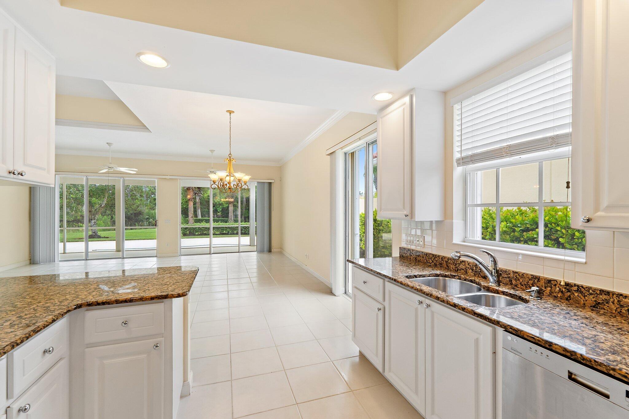 9038 SE La Creek Court