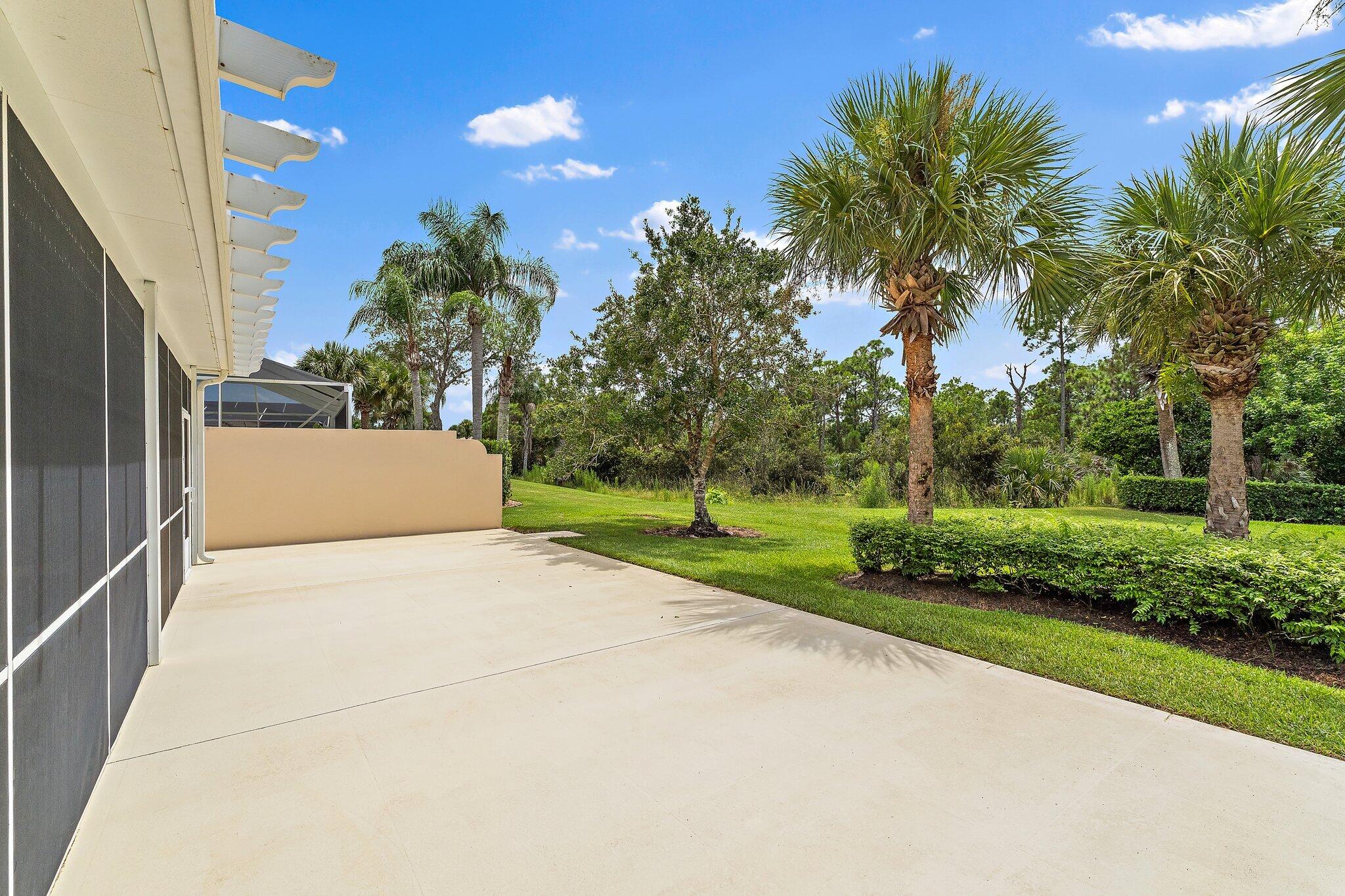 9038 SE La Creek Court