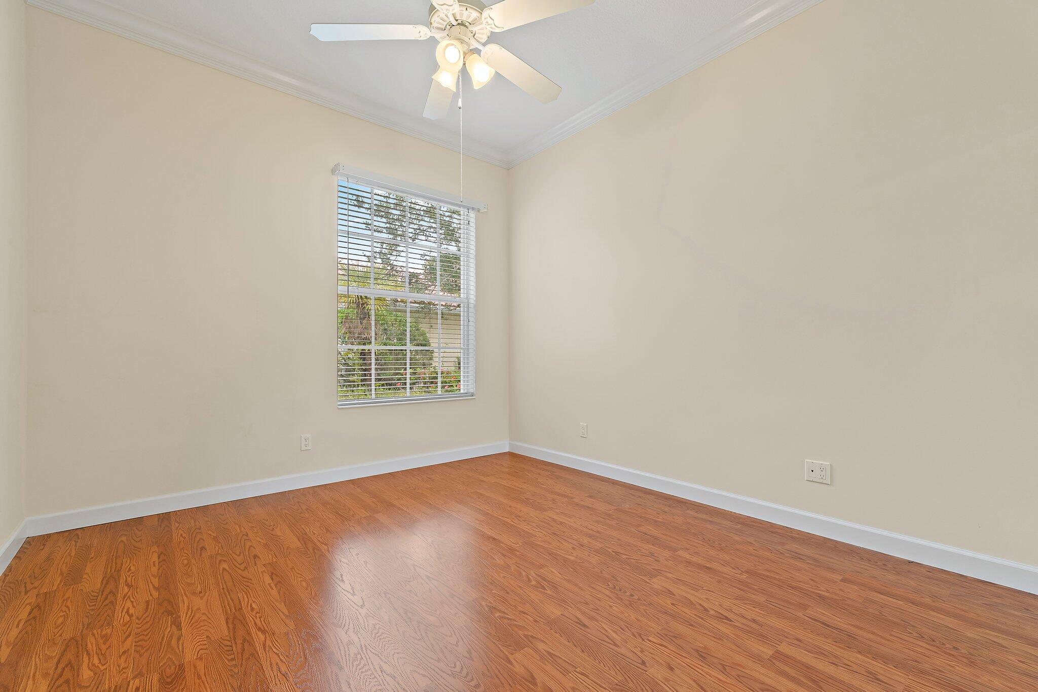 9038 SE La Creek Court